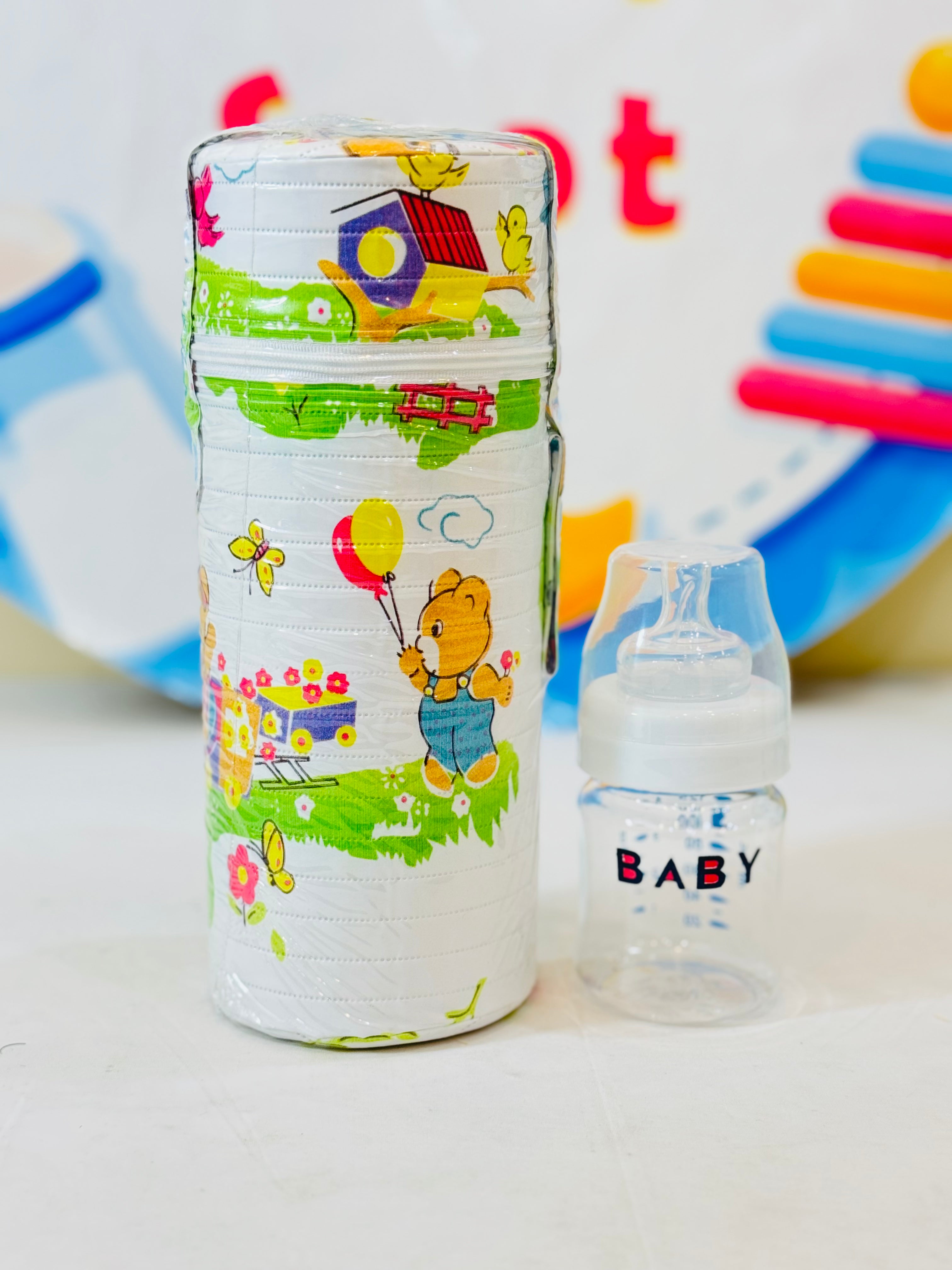 Baby Feeder Insulation Bag with 5 oz feeder