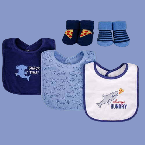 Hudson Branded Premium Range Baby Pack of 3 Bibs + 2 Socks Booties Pack
๐ผ Complete Baby Care Set: Includes 3 premium-quality bibs and 2 soft socks booties, perfect for your little oneโs daily essentials.
๐จ Adorable Designs: Features stylish patterns and vibrant colors that complement your babyโs outfits.
๐ Comfortable & Gentle Fabric: Made with soft, skin-friendly material to keep your baby comfortable all day.
๐ถ Practical & Durable: Easy to clean and designed for long-lasting use, ideal for both fe