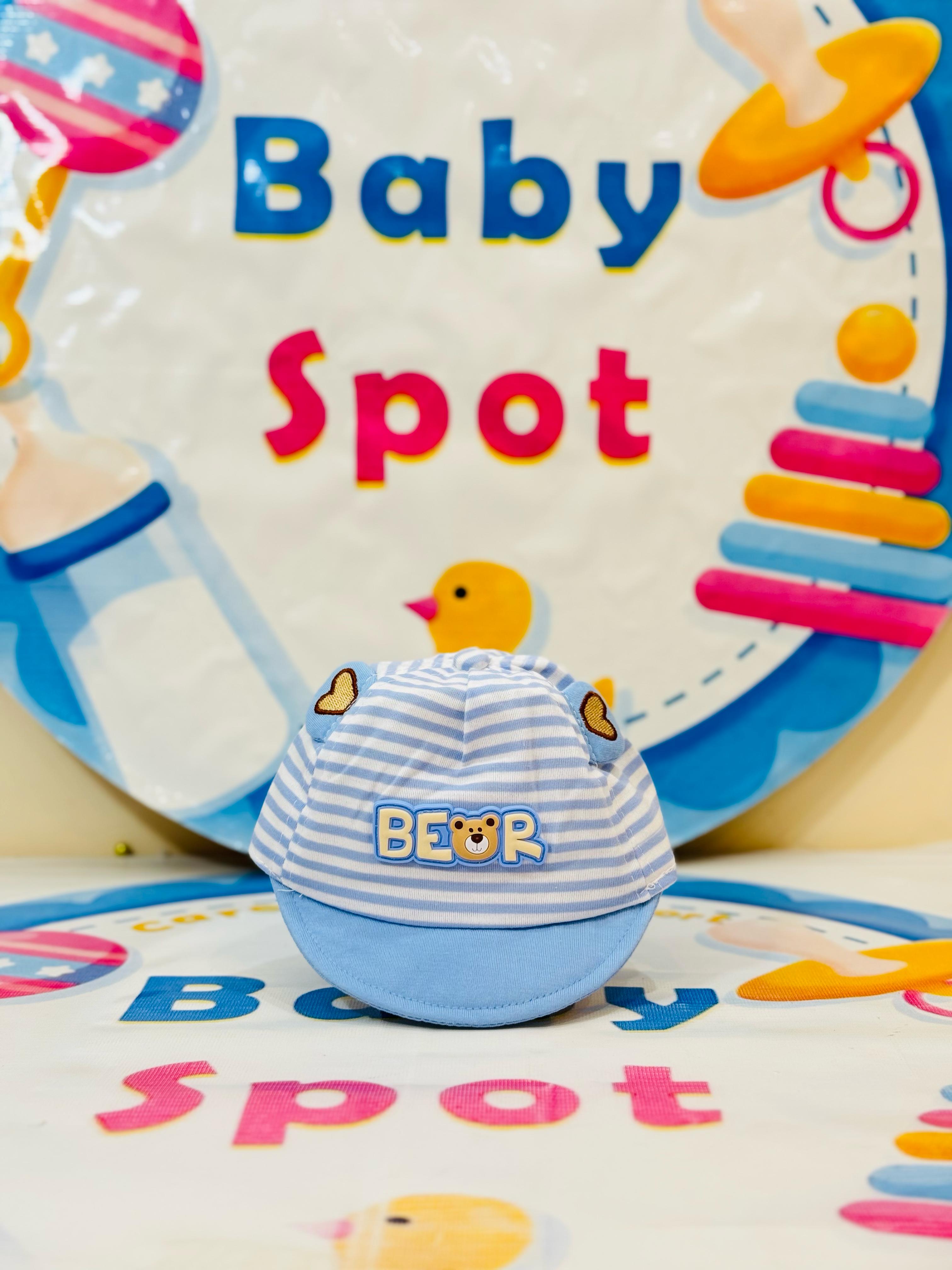 š¶ Baby P-Cap Style Cotton Caps ā Summer Essentials! āļø
šø Trendy P-Cap Design ā Stylish and practical caps to keep your baby cool and fashionable this summer.
šø Soft Cotton Material ā Made with breathable, lightweight cotton, ensuring comfort for your baby's delicate skin.
šø Vibrant Color Options ā Available in 4-5 beautiful colors to match any outfit.
šø Ideal Size ā Perfect fit for babies aged 0-6 months, ensuring both comfort and style.
šø Sun Protection ā Shields your baby's head from harsh sunlight