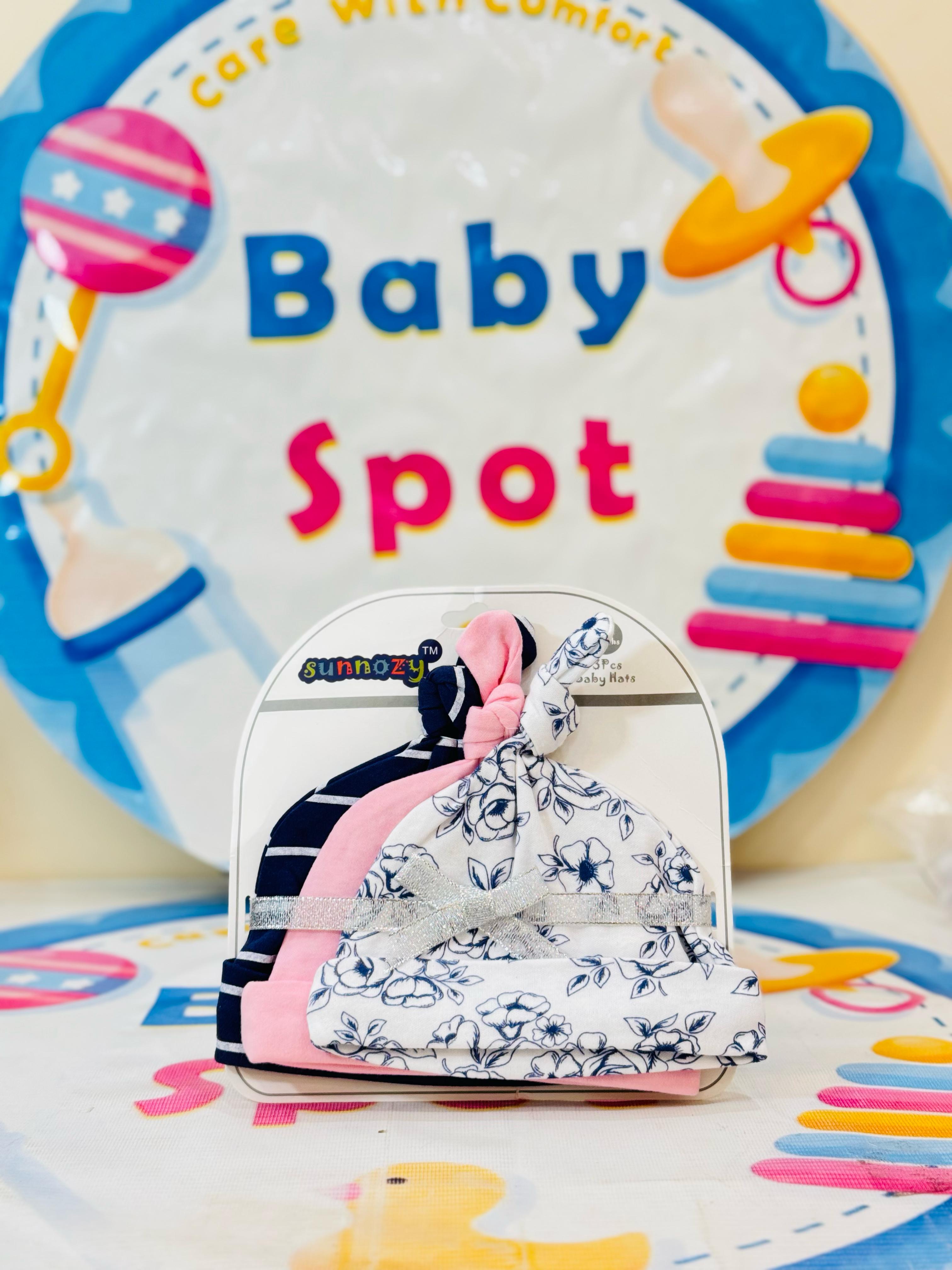 š¶ Premium Branded Baby Knotted Caps ā Pack of 3! š
Keep your newborn cozy and stylish with our premium range branded baby knotted caps collection. Perfect for delicate little heads, these caps combine comfort and charm.
Product Details:
šø Pack of 3 Knotted Caps ā Stylish designs in one bundle for everyday wear.
šø Soft & Gentle Fabric ā Made from premium, baby-friendly material for ultimate comfort.
šø Adjustable Knotted Style ā Easy to adjust for a snug and secure fit.
šø Adorable Designs ā Cute a