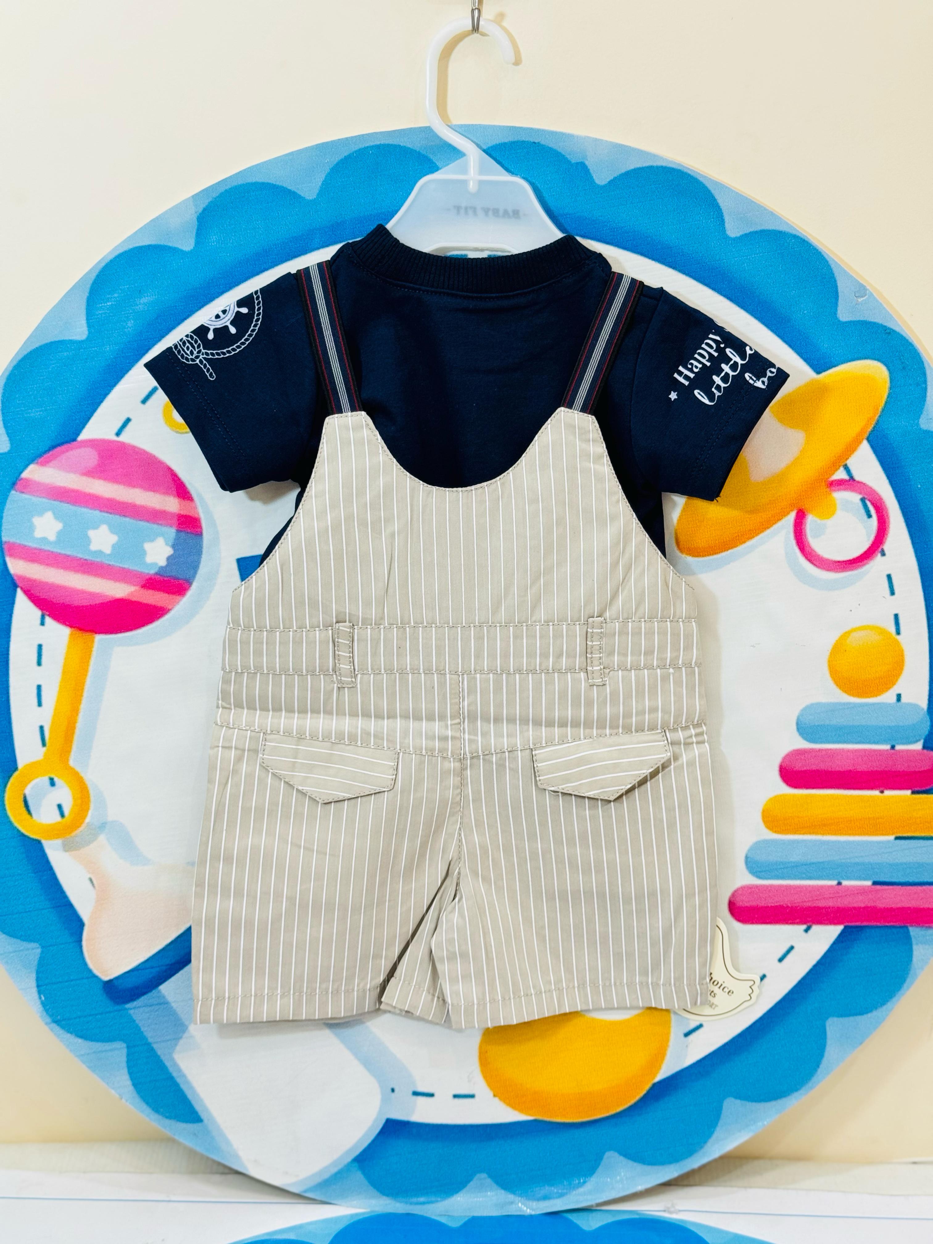 Imported Baby Rompers Collection – Premium Quality
Your baby’s comfort meets adorable sailor-style fashion!
• Sizes: 0-3 & 3-6 6-9 months
• Price: Rs. 1350 only
• Designs: Cute anchor prints with buttoned suspenders
• Fabric: Soft, breathable imported material – ideal for summer
These premium baby rompers are perfect for everyday wear or special outings. The overall style with collared shirt gives a charming look while ensuring maximum comfort for your newborn.
Order now from Pakistan’s favorite baby onl