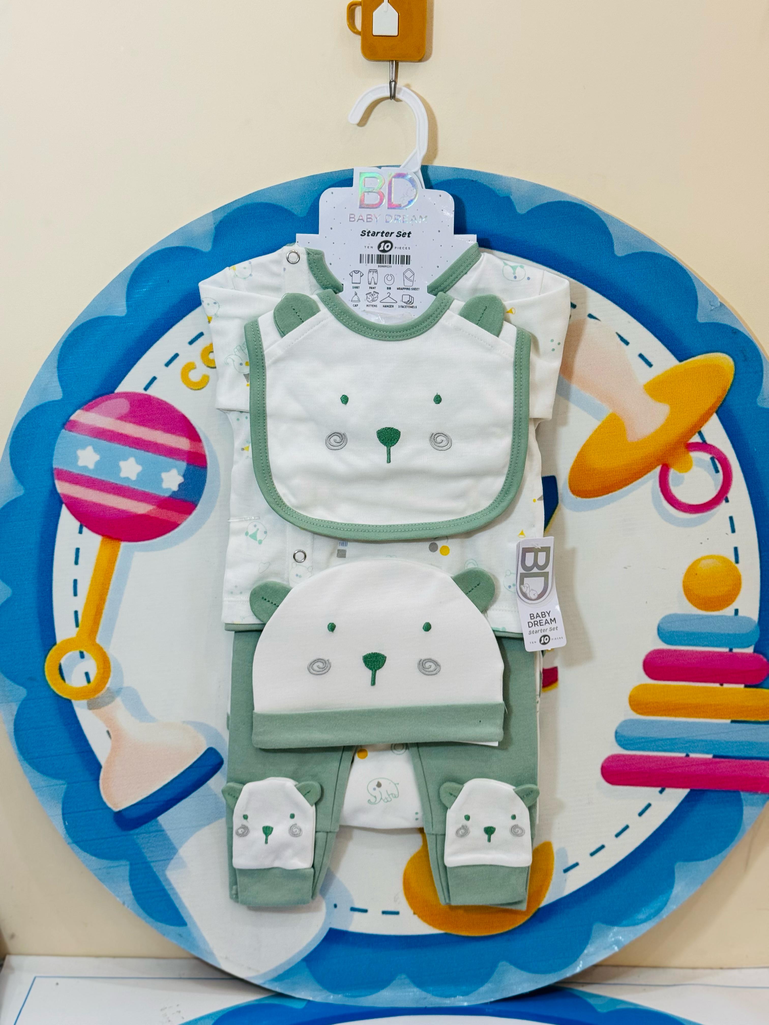 👶💙 Premium Baby 10 Pcs Starter Set – Complete First Day Essential! 💙👶
Welcome your newborn with style and comfort! Our 10 pcs premium baby starter set is designed for delicate newborn skin and packed with all the essentials new parents need.
🎁 Set Includes:
✅ 1 Shirt + 1 Trouser
✅ 1 Wrapping Sheet
✅ 1 Bib + 1 Cap + 1 Pair Mittens
✅ 3 Face Towels
💸 Price: Rs. 2350 only
👶 Size: 0-3 months
🌟 Imported quality, soft cotton blend
🌟 Adorable prints for baby boys, girls & unisex
🌟 Perfect for gifting, h