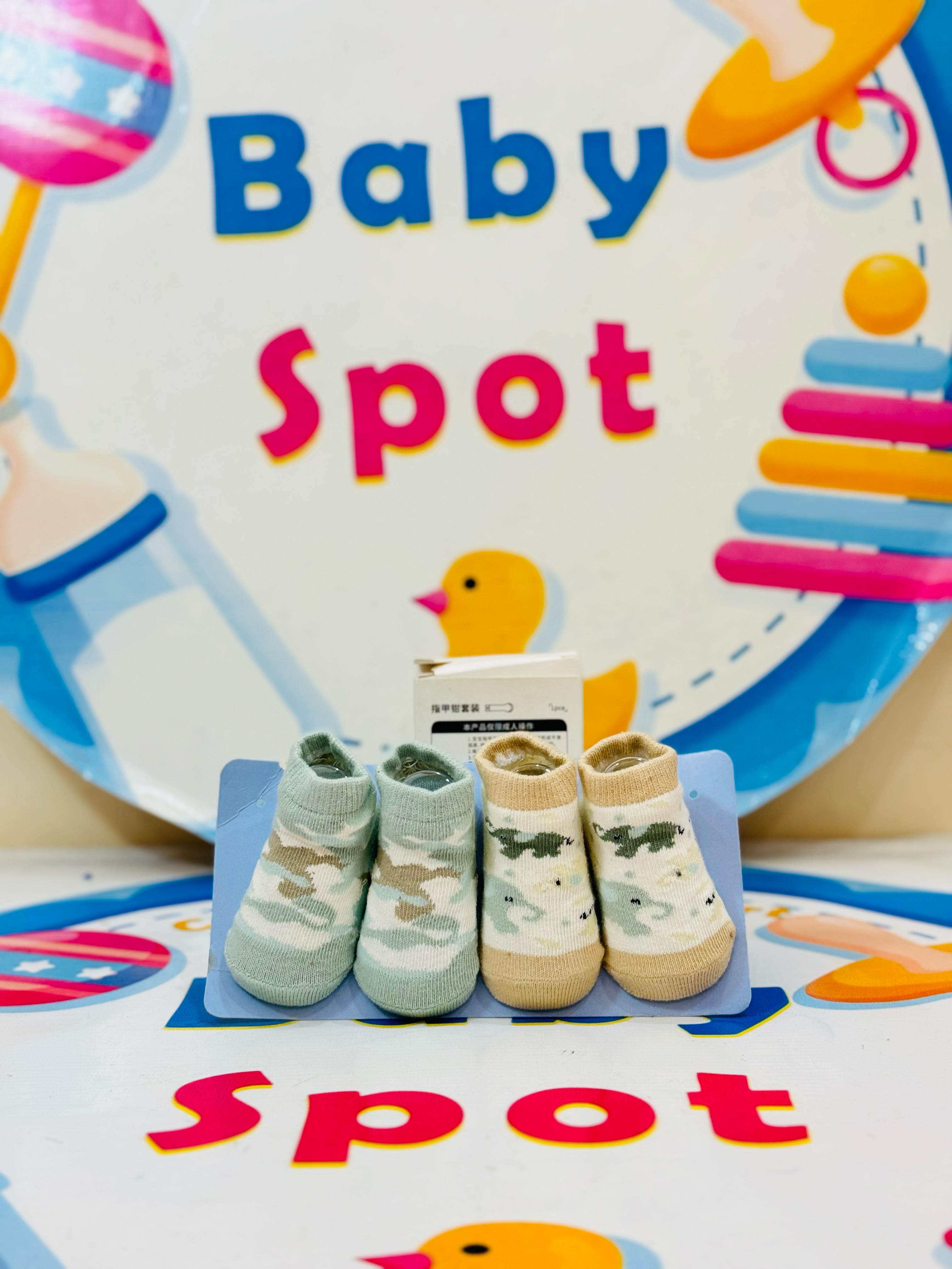 AIFEIER Branded Pack of 2 Socks Botties