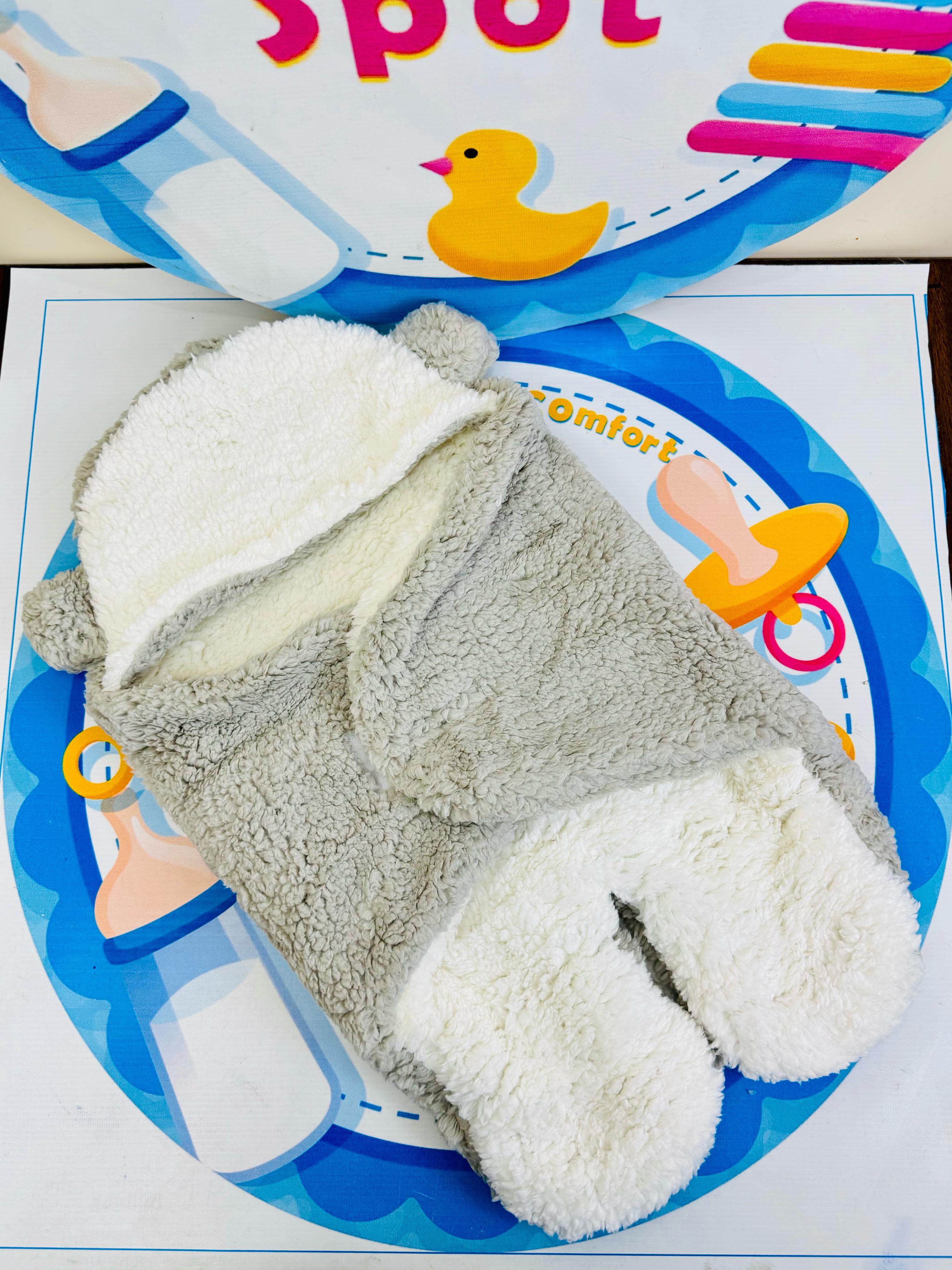 Keywords (NLP Enriched): baby winter romper, quilted baby suit, newborn warm clothing, foaming insulated romper, premium baby clothes Pakistan, cozy baby winter outfit, infant quilted jumpsuit, winter newborn essentials, baby fashion 2025, soft baby romperΒ