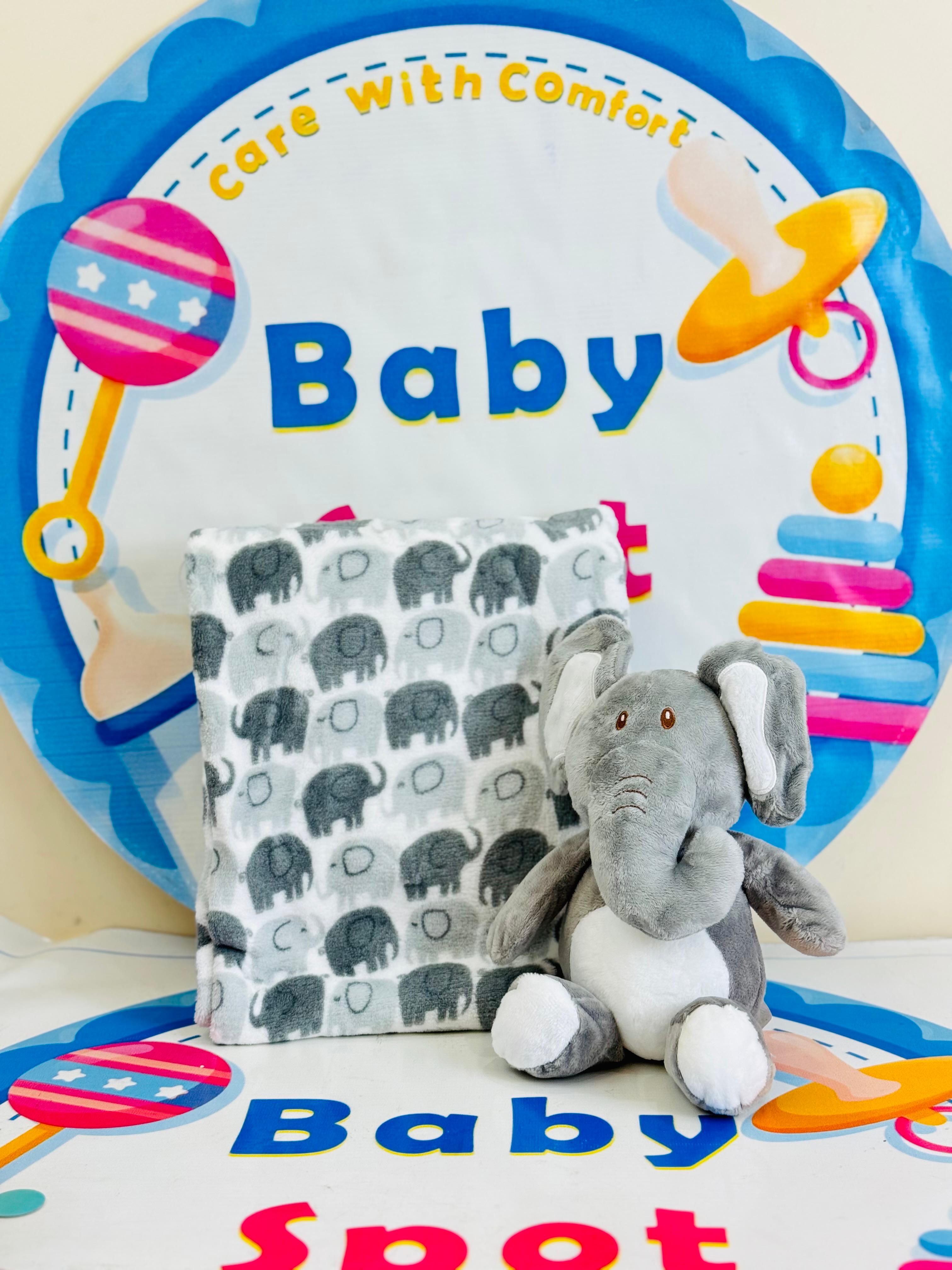 π§Έ Hudson Baby Blanket with Stuff Toy
