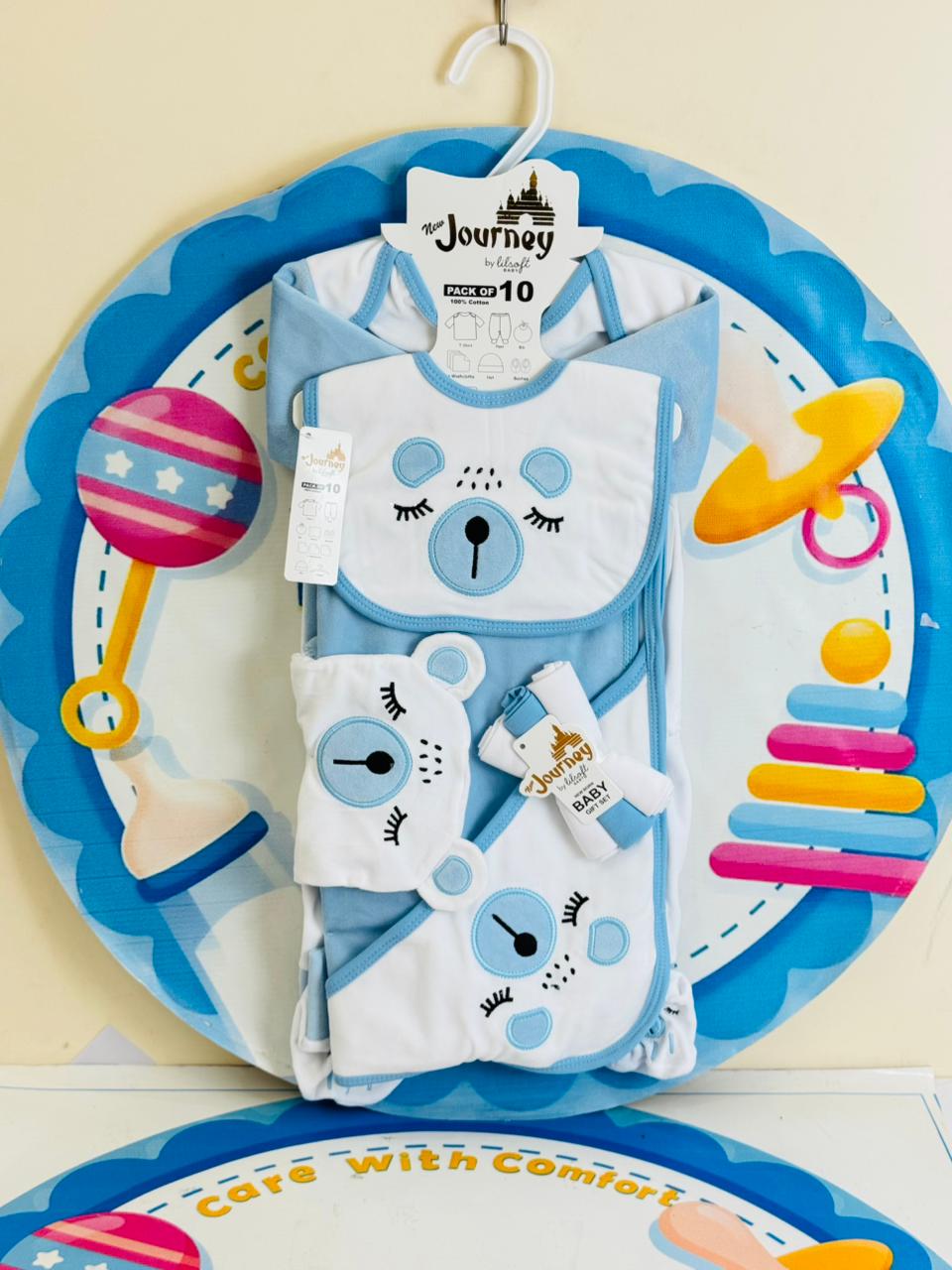 π§ΈβοΈ 10 Pcs Winter velvet Baby Starter Set β The Ultimate Newborn Winter Essential!
Wrap your little one in warmth & love this winter with our premium 10-piece fleece collection π. Soft, cozy, and gentle on delicate newborn skin β this set has everything parents need for the perfect start.
πΆ Whatβs Inside (10 Pieces):
π 1 Warm Shirt
π 1 Cozy Trouser
πΌ 1 Soft Bib
π§’ 1 Cute Cap
π 1 Wrapping Sheet (perfect for swaddling)
π£ 1 Pair of Booties
π§» 3 Face Towels
π 1 Hanger (to keep it all organized)
π