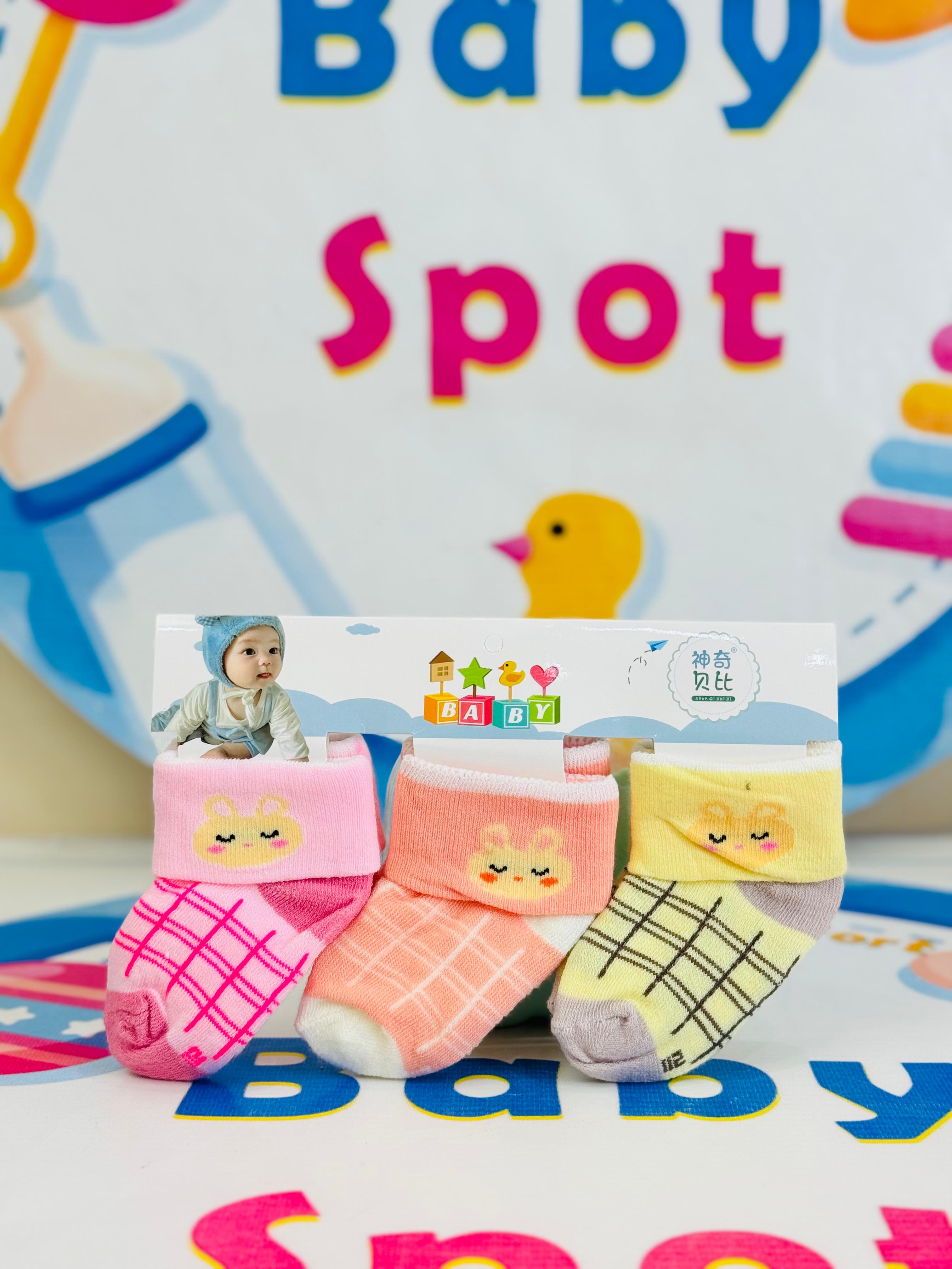 Baby –Set of 3 Socks for Newborns