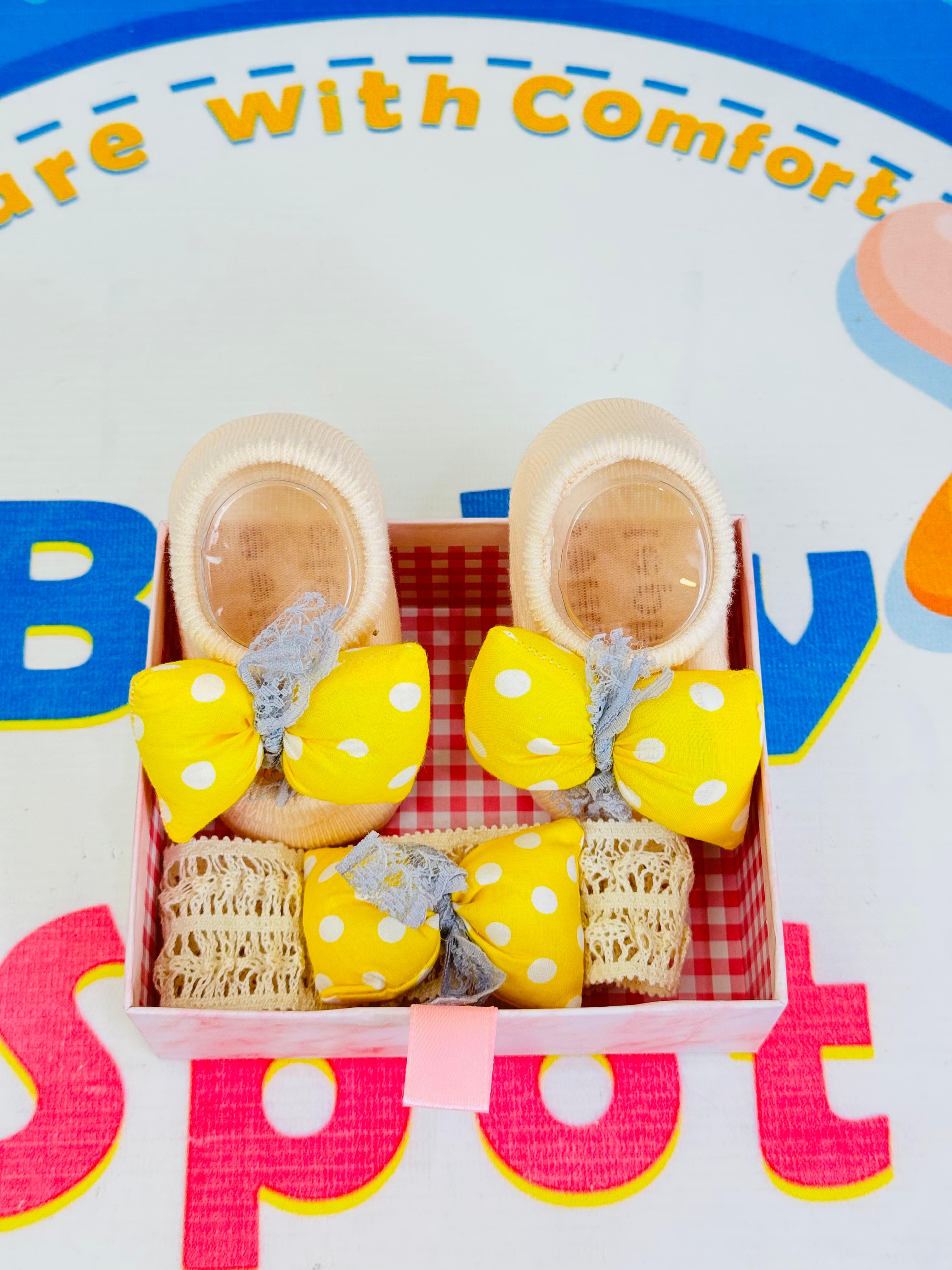 Baby Fancy Botti with Matching Hair Band – Box Packing