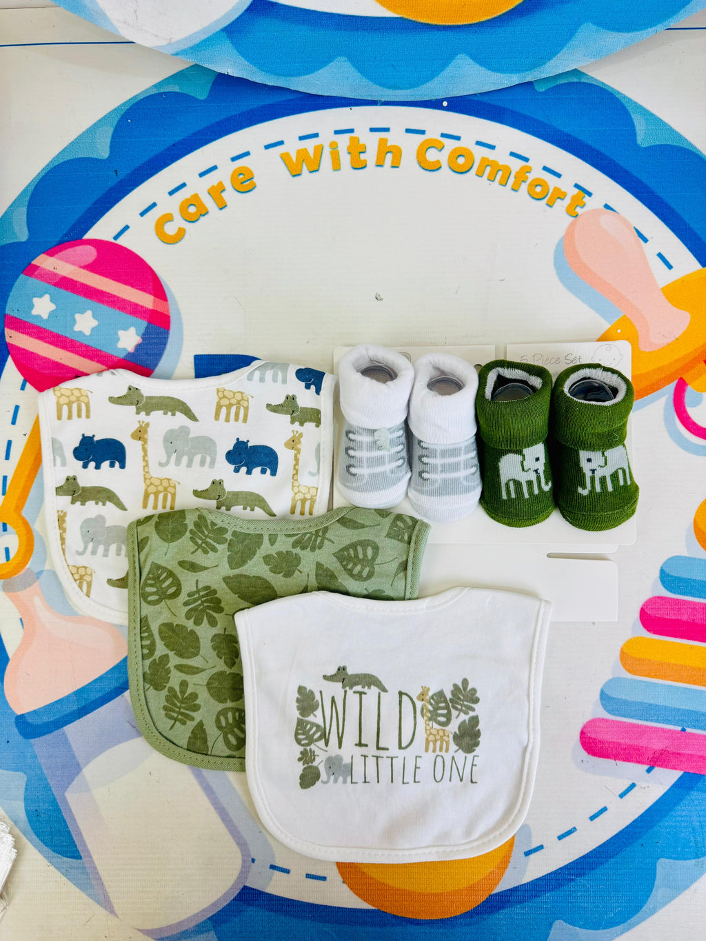 Hudson Baby Imported Combo Set – 3 Bibs + 2 Socks Booties