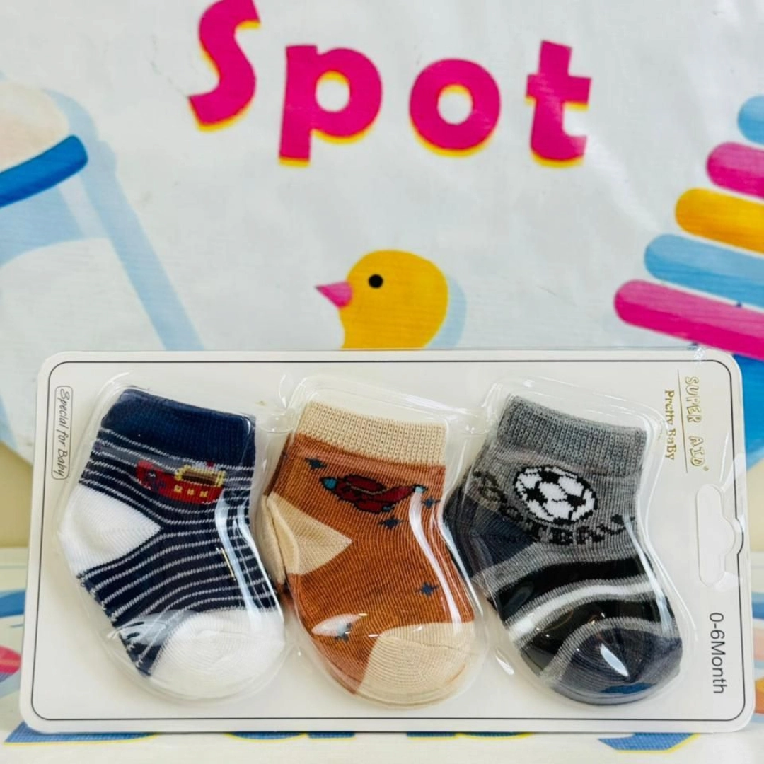 Hudson Baby βSet of 3 Socks for Newborns