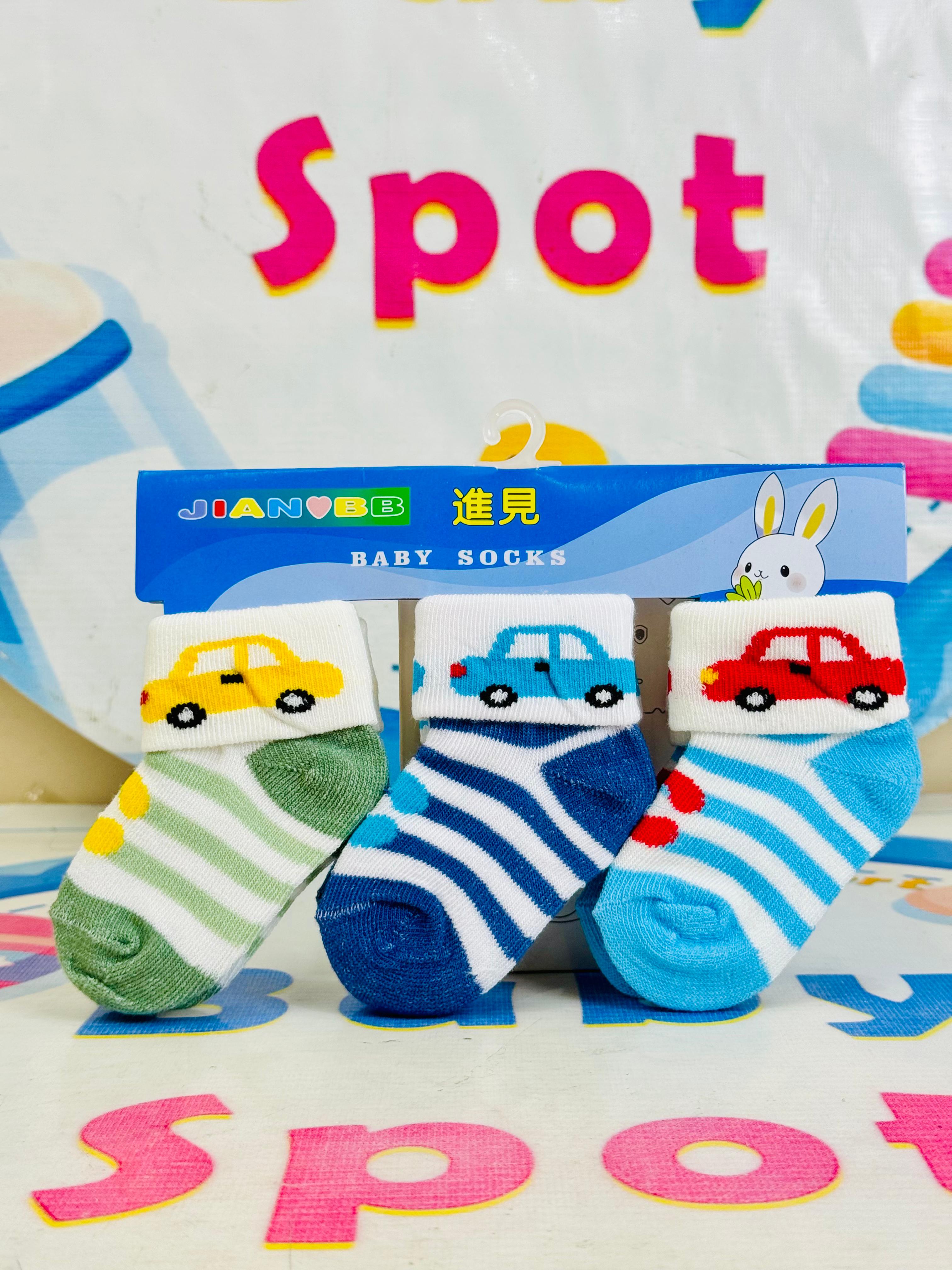 Baby βSet of 3 Socks for Newborns