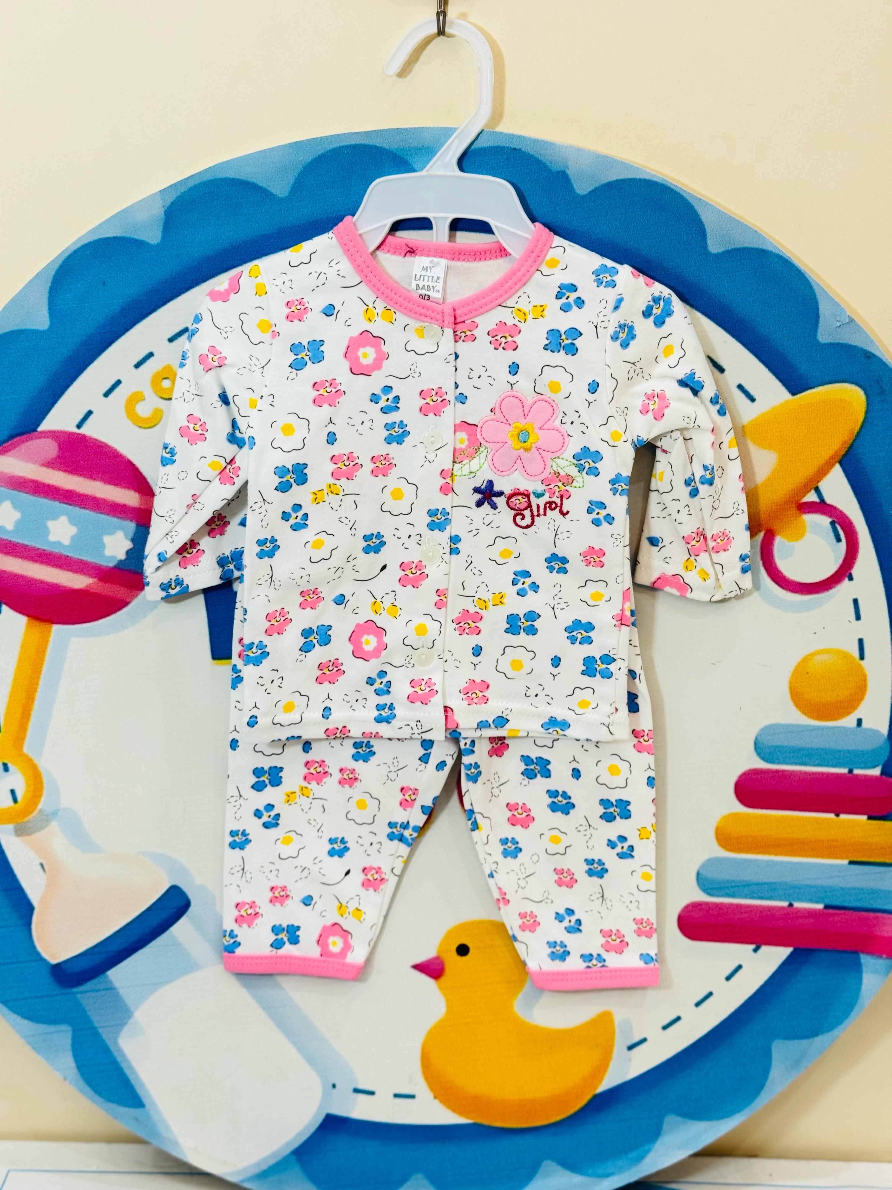 Baby Premium Cotton Pajama Suits – Soft, Safe & Stylish Sleepwear for Your Little One
Give your baby the comfort of trusted Thai quality with the premium pajama suits collection – now available in Pakistan! Made from 100% soft cotton, these adorable pajama suits are ideal for newborns and infants, providing cozy nights and breathable comfort during the day.
🍼 Product Highlights:
✅ Original Brand – Made in Thailand
✅ 100% Cotton Fabric – Breathable, ultra-soft & skin-friendly
✅ Adorable Prints & Pastel C