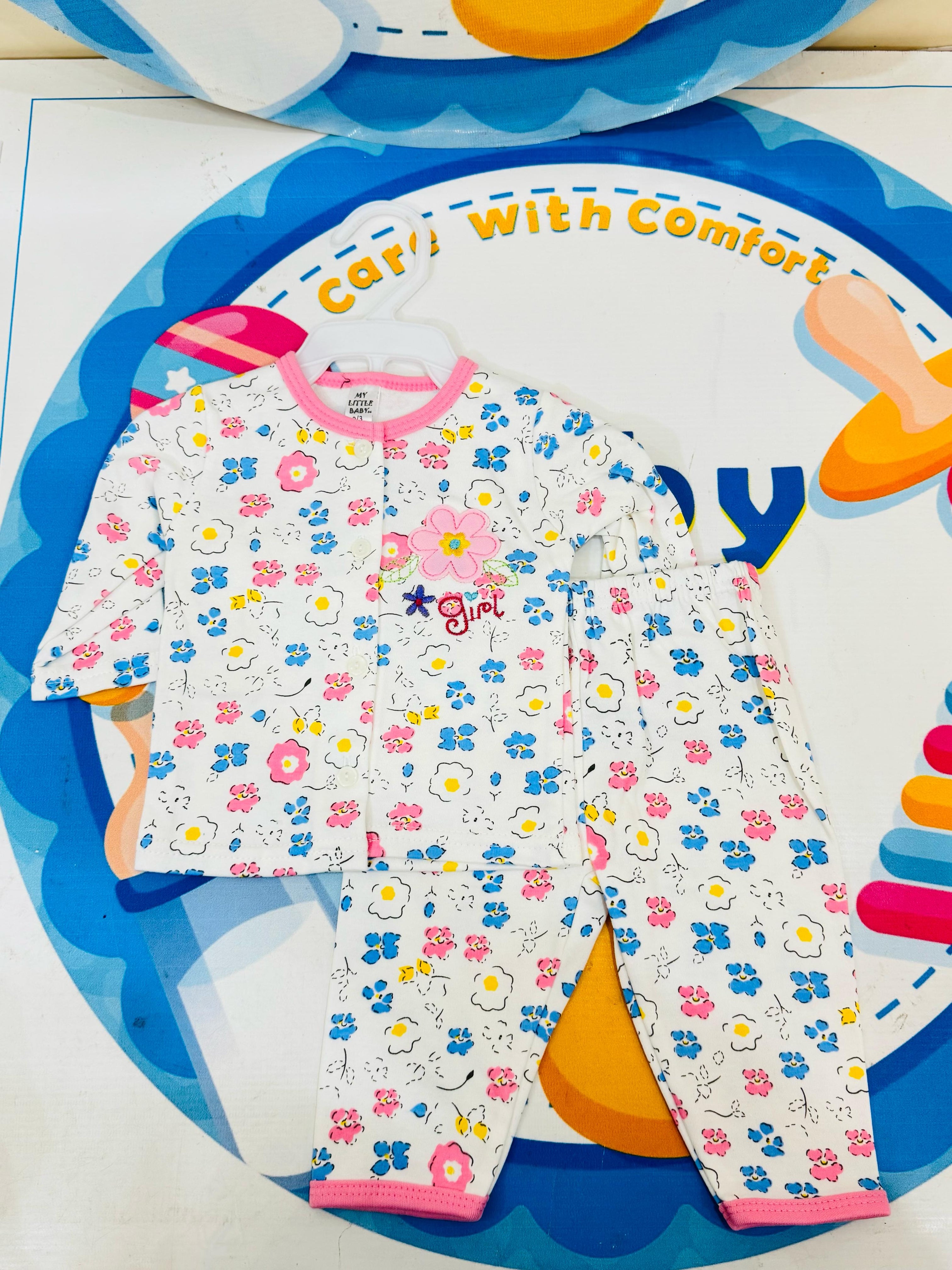 Baby Premium Cotton Pajama Suits – Soft, Safe & Stylish Sleepwear for Your Little One
Give your baby the comfort of trusted Thai quality with the premium pajama suits collection – now available in Pakistan! Made from 100% soft cotton, these adorable pajama suits are ideal for newborns and infants, providing cozy nights and breathable comfort during the day.
🍼 Product Highlights:
✅ Original Brand – Made in Thailand
✅ 100% Cotton Fabric – Breathable, ultra-soft & skin-friendly
✅ Adorable Prints & Pastel C