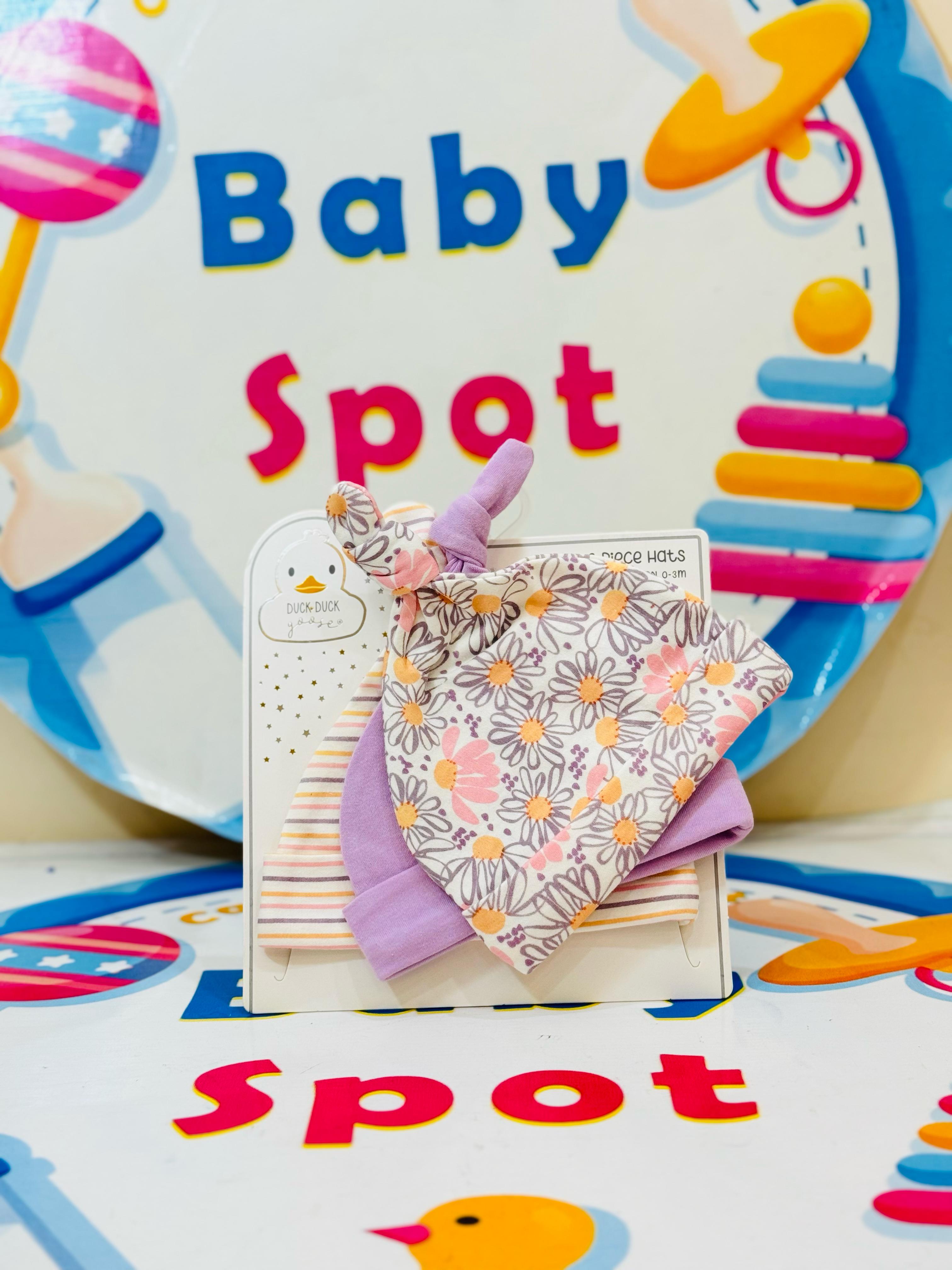 👶 Premium Branded Baby Knotted Caps – Pack of 3! 🎀
Keep your newborn cozy and stylish with our premium range branded baby knotted caps collection. Perfect for delicate little heads, these caps combine comfort and charm.
Product Details:
🔸 Pack of 3 Knotted Caps – Stylish designs in one bundle for everyday wear.
🔸 Soft & Gentle Fabric – Made from premium, baby-friendly material for ultimate comfort.
🔸 Adjustable Knotted Style – Easy to adjust for a snug and secure fit.
🔸 Adorable Designs – Cute a