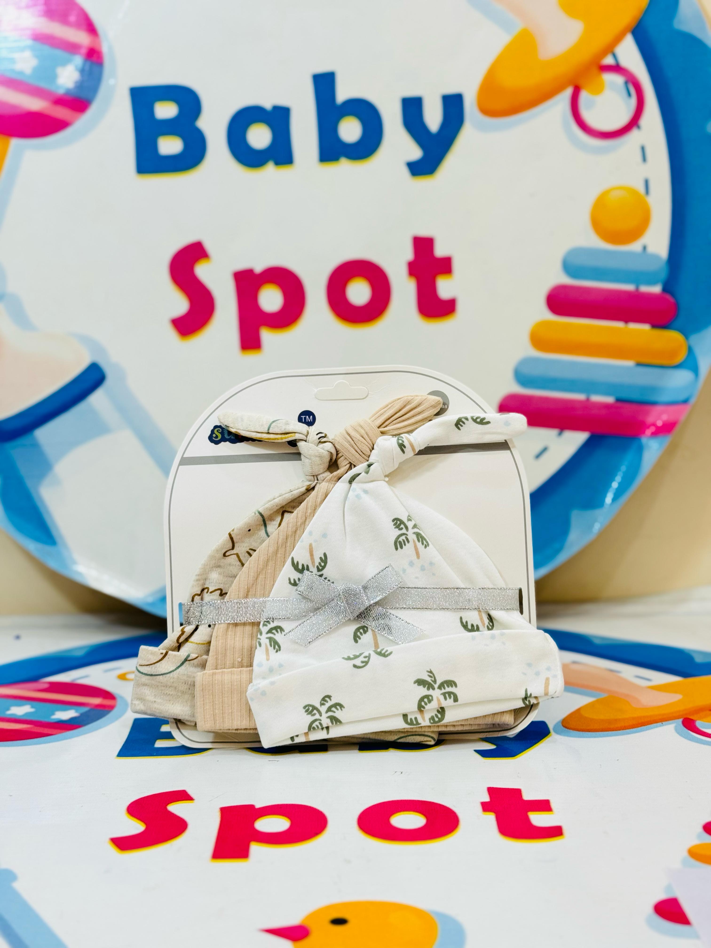 Sunnozy baby caps 0š¶ Premium Branded Baby Knotted Caps ā Pack of 3! š
Keep your newborn cozy and stylish with our premium range branded baby knotted caps collection. Perfect for delicate little heads, these caps combine comfort and charm.
Product Details:
šø Pack of 3 Knotted Caps ā Stylish designs in one bundle for everyday wear.
šø Soft & Gentle Fabric ā Made from premium, baby-friendly material for ultimate comfort.
šø Adjustable Knotted Style ā Easy to adjust for a snug and secure fit.
šø Adorab