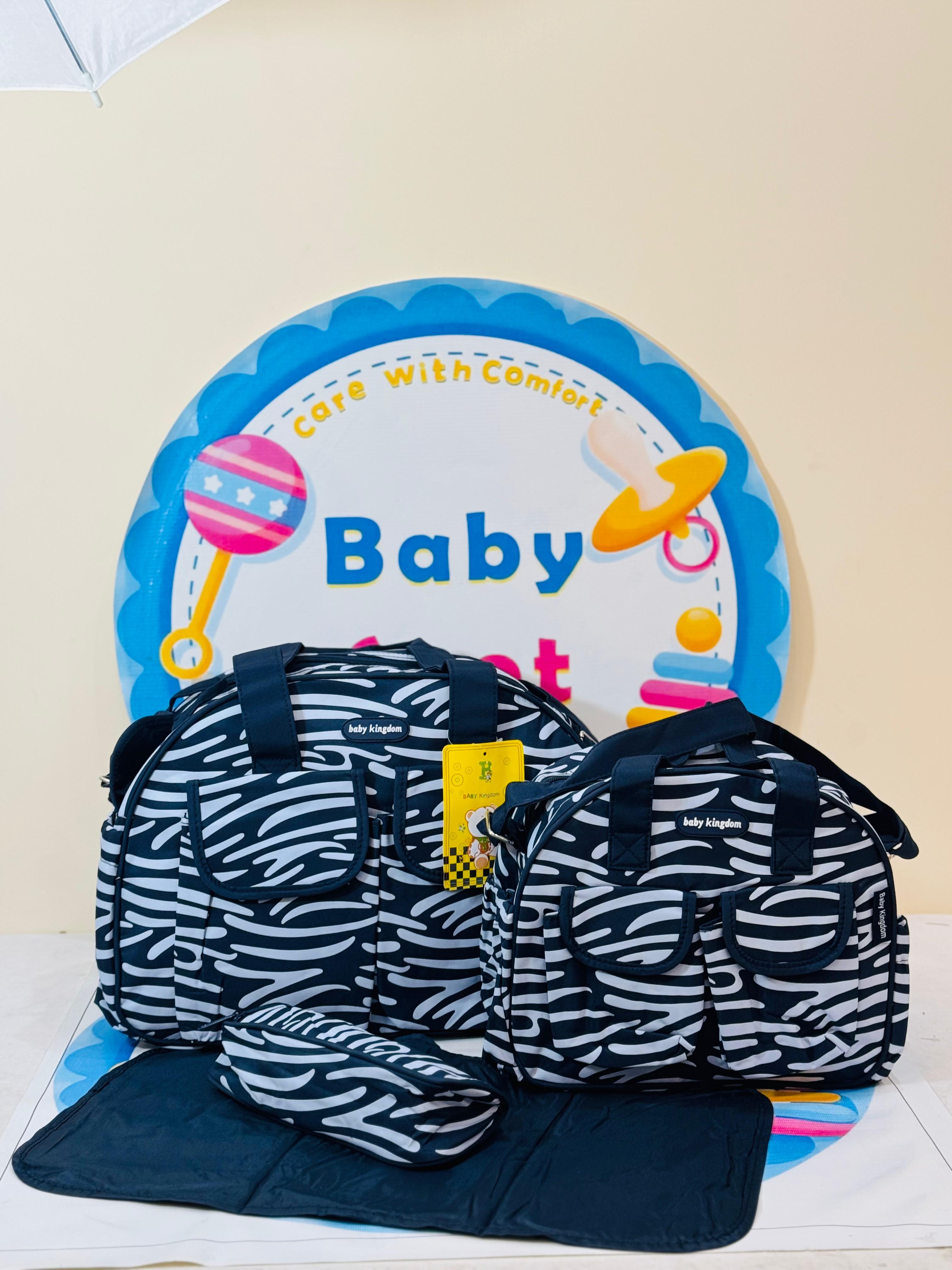 D-Shape Baby Bags / Mother Bags Set Collection
👜 Complete solution for every mom’s needs!
Set Includes:
🟢 1 Large D Bag: Spacious design for all baby essentials.
🟢 1 Small D Bag: Compact and perfect for quick trips.
🟢 1 Changing Sheet: Convenient for diaper changes anywhere.
Key Features:
🔥 Premium Quality: Made with durable and lightweight material.
💼 Stylish & Functional: Trendy D-shape with organized compartments.
✅ Easy to Clean: Perfect for everyday use and travel.
🎨 Multiple Color Op