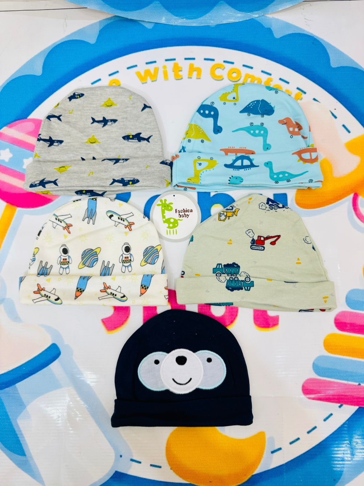 š Premium Range Baby Caps Set of 5 ā Imported Collection š
šØ Colorful & Stylish: 5 vibrant caps to match every outfit
š¶ Size: Perfect for newborns 0-3 months
š Material: Made with premium blended stuff ā soft, comfy, and breathable
š° Price: Only 950 Rs for the complete set
ā
Quality Guaranteed: Durable and gentle on your baby's skin
š¦ Delivery Time: 2-5 days
š Order Now:
WhatsApp: 03117399001
DM us
Visit our website: babyspotofficial.pk
#BabyCaps #NewbornClothing #BabyEssentials #ImportedB