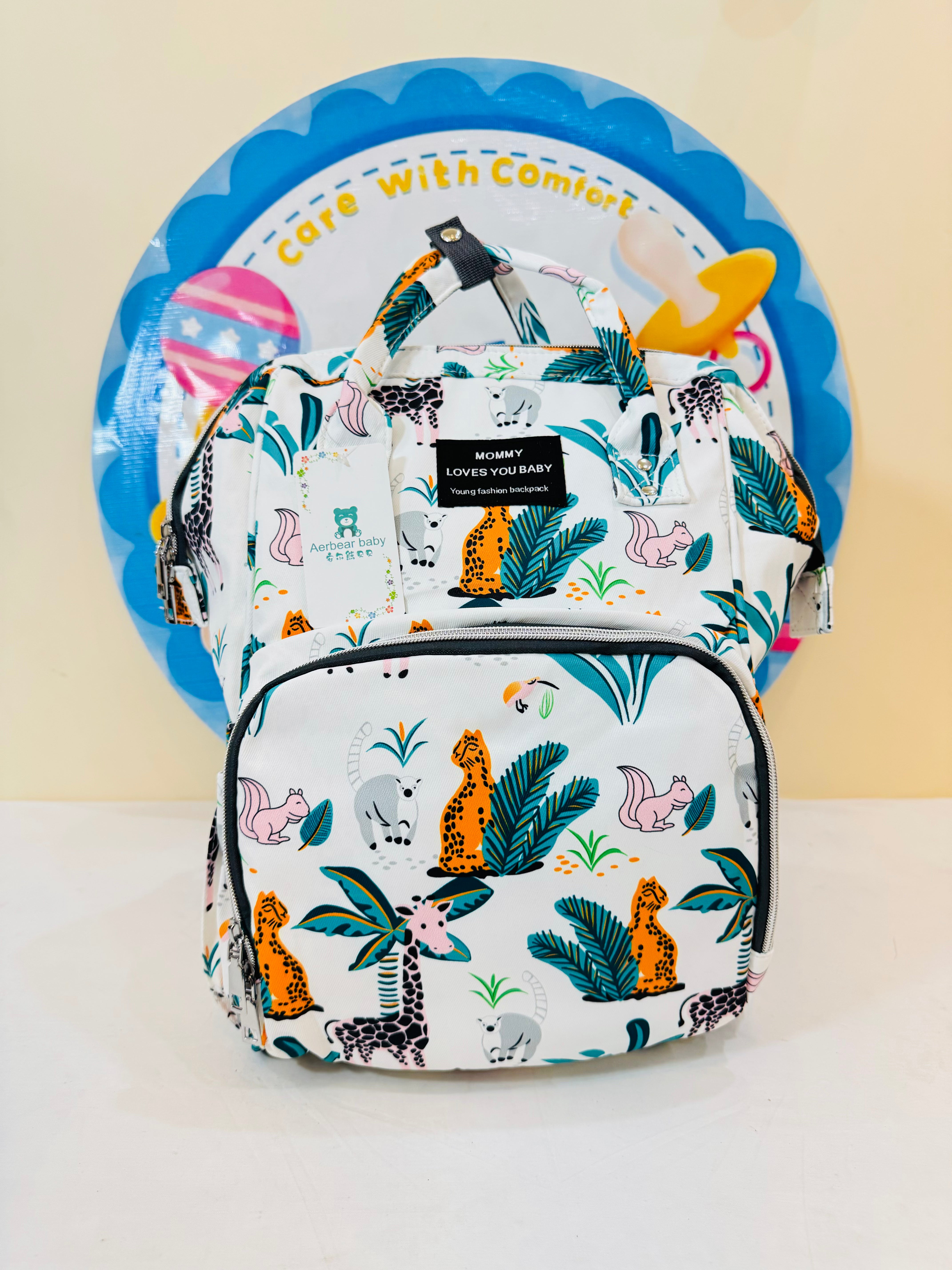 Baby Imported Waterproof Diaper Bags Collection
Stylish and waterproof diaper bags for on-the-go parents
Crafted with premium quality materials for durability and style
Spacious compartments to hold all baby essentials comfortably
Easy to clean and designed for daily use
Available at an affordable price: 2950 Rs
Delivery time: 2-5 days
Order now at babyspotofficial.pk and make outings hassle-free!