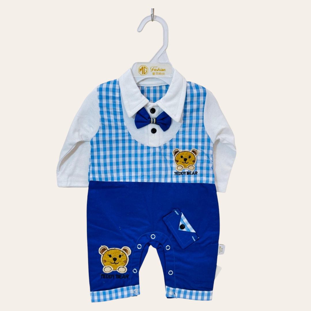 πΆ Premium Range Baby Rompers Collection β Perfect for Summer! βοΈ
Dress your little one in comfort and style with our premium range baby rompers, designed for hot summer days! Made from soft, breathable fabric, these rompers ensure maximum comfort while keeping your baby looking adorable.
π Product Features:
βοΈ High-Quality Summer Fabric β Lightweight, breathable & baby-friendly
βοΈ Comfortable & Easy to Wear β Soft material with snap buttons for quick changes
βοΈ Adorable Designs β Trendy summer prints &