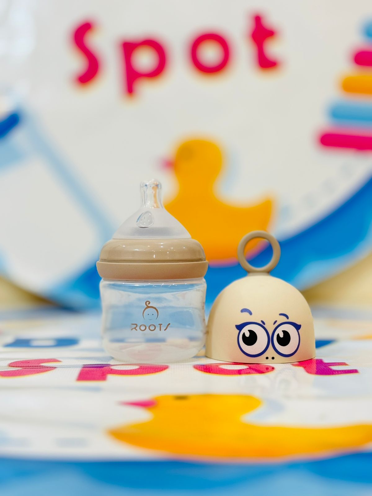 πΌ Roots Branded Premium Baby Feeders Collection πΌ
π Size: 3 oz β ideal for newborn feeding
π Premium Quality: Trusted Roots brand with durable and safe materials
β
BPA-Free & Leak-Proof: Ensures safety and convenience for your baby
π§ Easy to Clean: Designed for hassle-free feeding and maintenance
π‘οΈ Comfortable Design: Perfect grip for parents and smooth flow for babies
π¦ Delivery Time: 2-5 days
π Order Now:
WhatsApp: 03117399001
DM us
Visit our website: babyspotofficial.pk
π Hashtags: