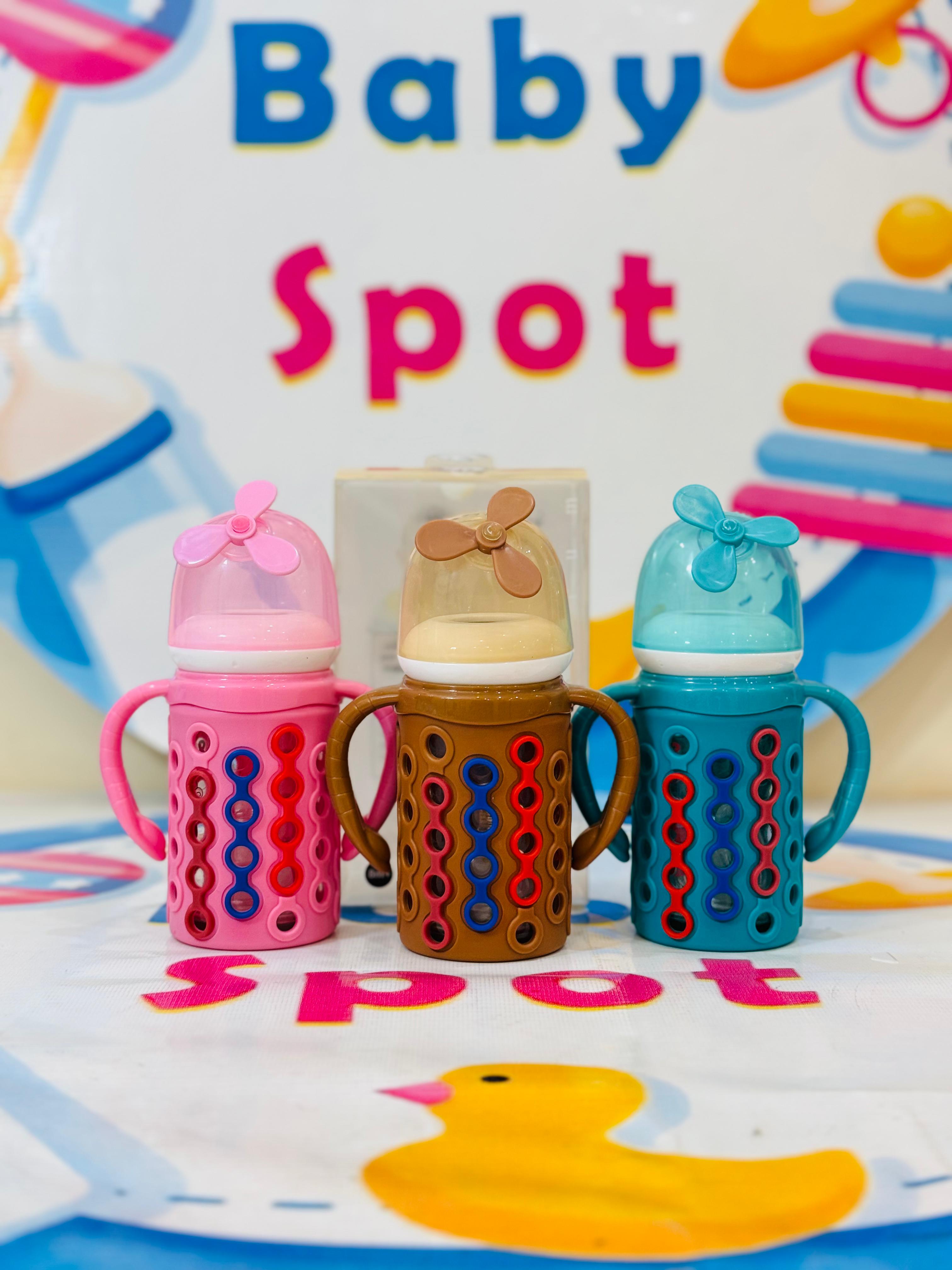 Premium Baby Glass Feeders Collection with Silicone Cover
π Ensure safe and hygienic feeding for your little one with our Baby Glass Feeders Collection. Designed with love for both parents and babies!
Product Highlights:
β
Premium Glass Material: Durable, safe, and easy to clean.
β
Silicone Cover Protection: Prevents breakage and ensures a secure grip for parents.
β
Vibrant Color Options: Available in 4 beautiful colors:
Pink
Blue
Green
Orange
β
Perfect Size: Suitable for newborns and infants.