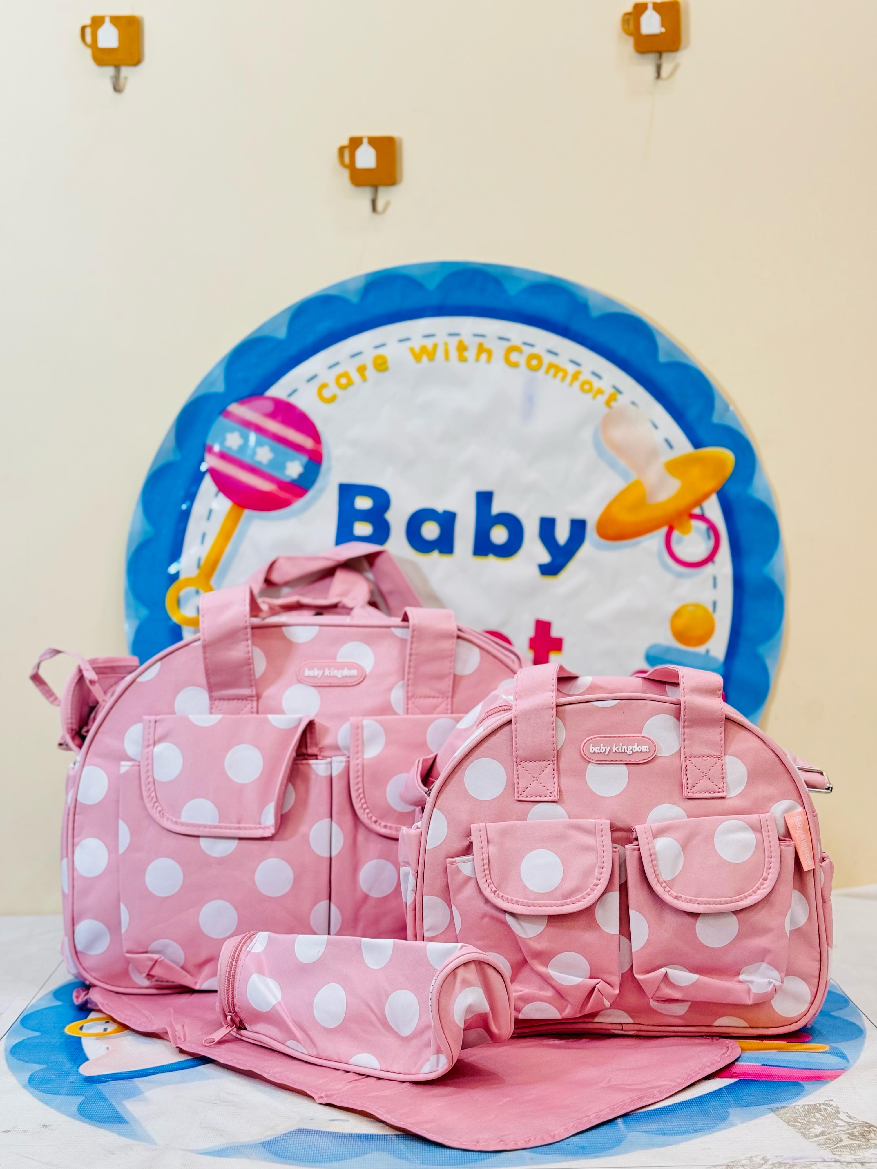 Stay organized in style with our Imported Premium Baby Diaper Bags Collection!
Perfect for busy moms and dads who need space, style, and functionality all in one!
Features Moms Love:
Original imported quality
Multiple compartments for feeders, diapers, clothes & essentials
Available in multiple beautiful colors and designs
Water-resistant, durable & easy to carry
Stylish look — perfect for everyday outings or travel
Spacious yet lightweight design
Your ultimate baby-on-the-go partner is just a clic