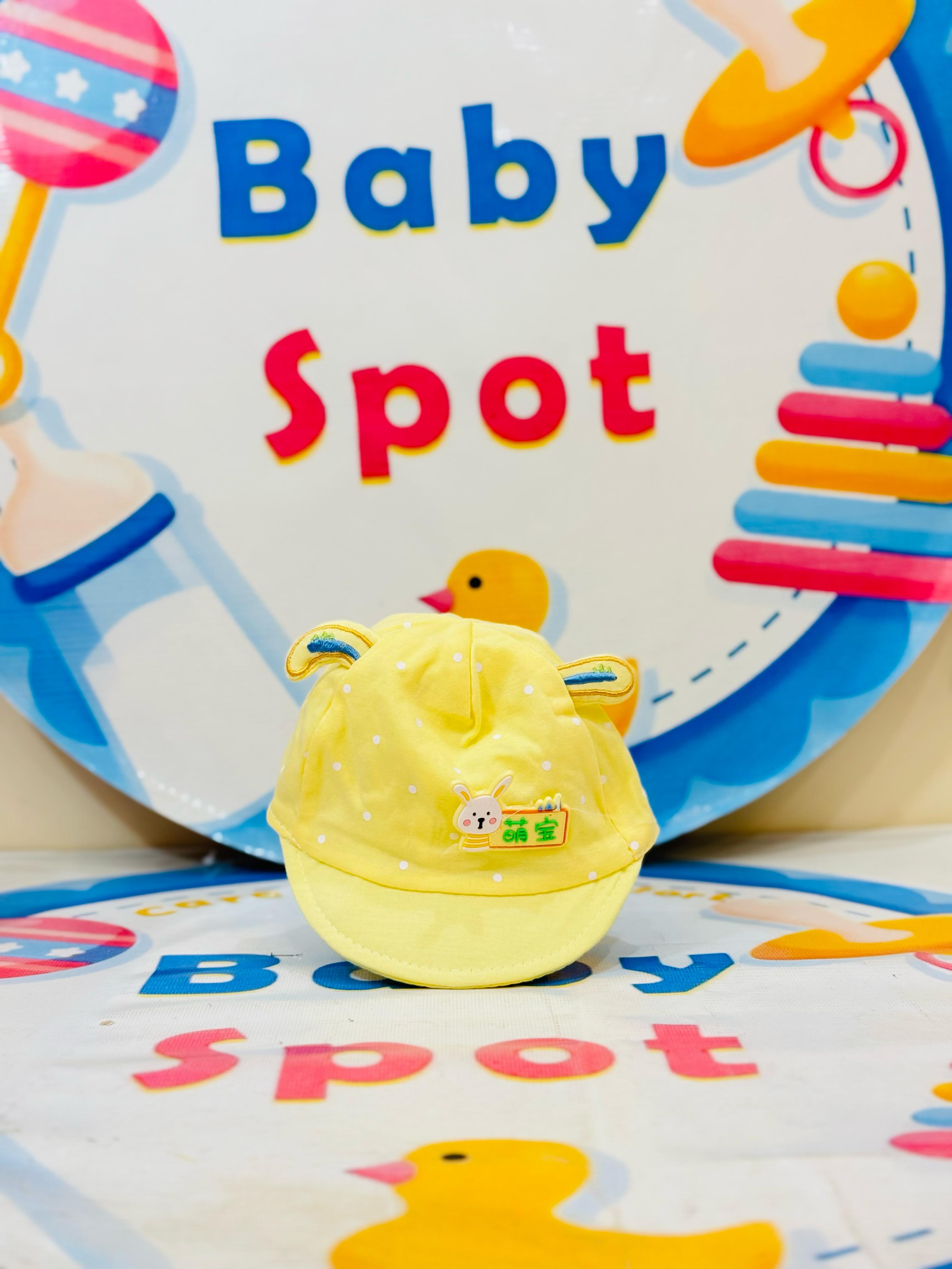 š¶ Baby P-Cap Style Cotton Caps ā Summer Essentials! āļø
šø Trendy P-Cap Design ā Stylish and practical caps to keep your baby cool and fashionable this summer.
šø Soft Cotton Material ā Made with breathable, lightweight cotton, ensuring comfort for your baby's delicate skin.
šø Vibrant Color Options ā Available in 4-5 beautiful colors to match any outfit.
šø Ideal Size ā Perfect fit for babies aged 0-6 months, ensuring both comfort and style.
šø Sun Protection ā Shields your baby's head from harsh sunl