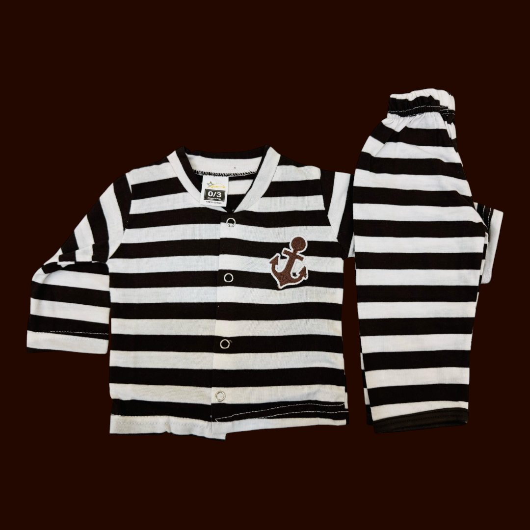 πΆ Premium Baby Pajama Suit β Elegant White Collection!
Wrap your newborn in style and comfort with our premium range baby pajama suit with cap. Soft, cozy, and oh-so-cute β perfect for your little angel!
Product Details:
πΈ Color: Classic White β Pure and elegant look.
πΈ Complete Set β Includes matching pajama suit for a coordinated style.
πΈ Soft & Gentle Fabric β Designed to be delicate on your babyβs sensitive skin.
πΈ Comfortable Fit β Perfect for all-day wear, ensuring your baby feels snug and