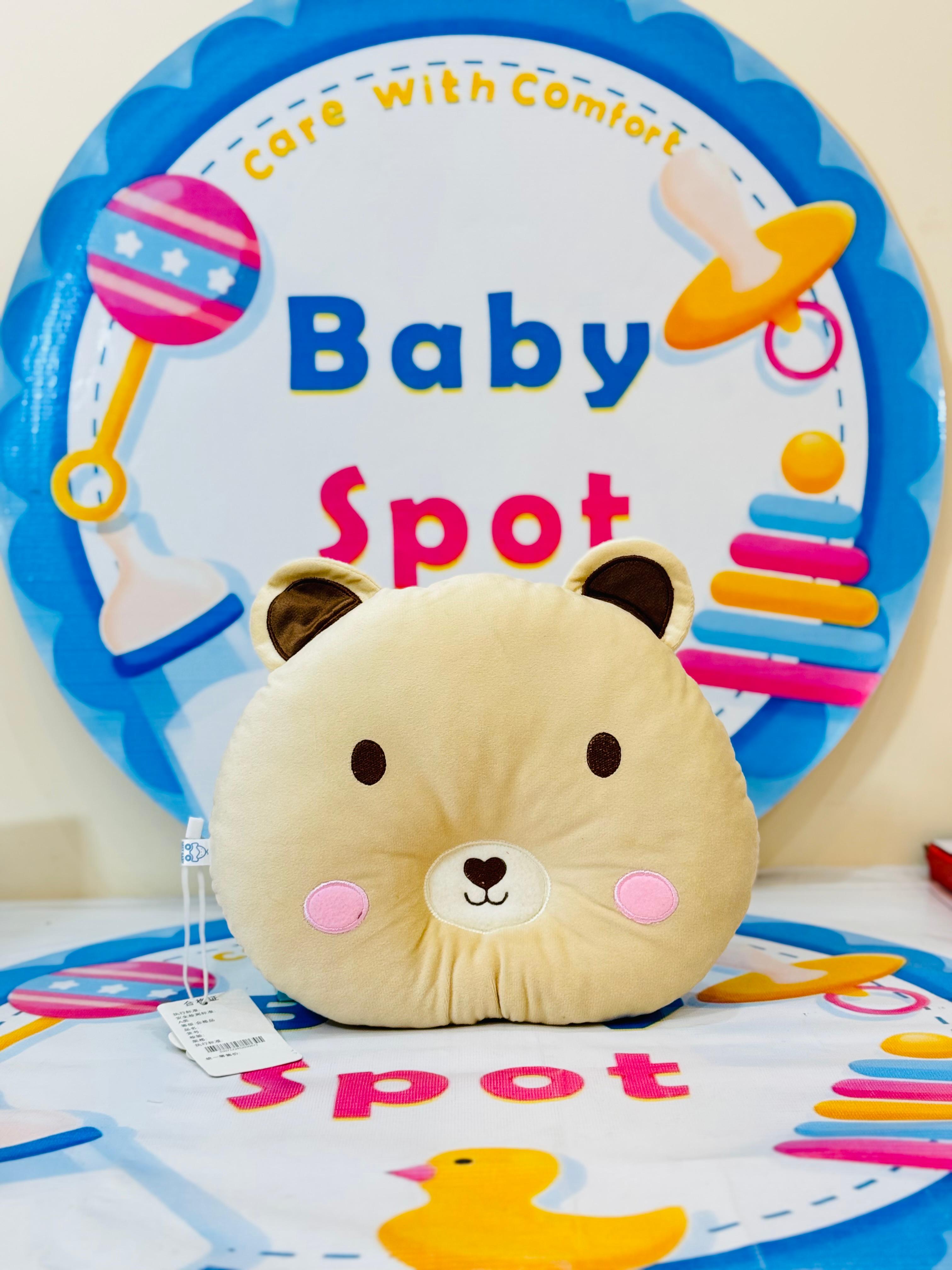 🌟 Baby Imported Head Pillows Collection 🌟
Designed for comfort and better head shaping
Premium quality fabric, gentle on baby’s skin
Supports proper head and neck alignment
Available in cute designs perfect for newborns
Ideal for use in cribs, strollers, and during travel
Delivery time: 2-5 days
Shop now at babyspotofficial.pk!
#BabyHeadPillow #NewbornEssentials #BabyComfort #HeadShapingPillow #BabySpotOfficial #PremiumBabyProducts #NewbornCare