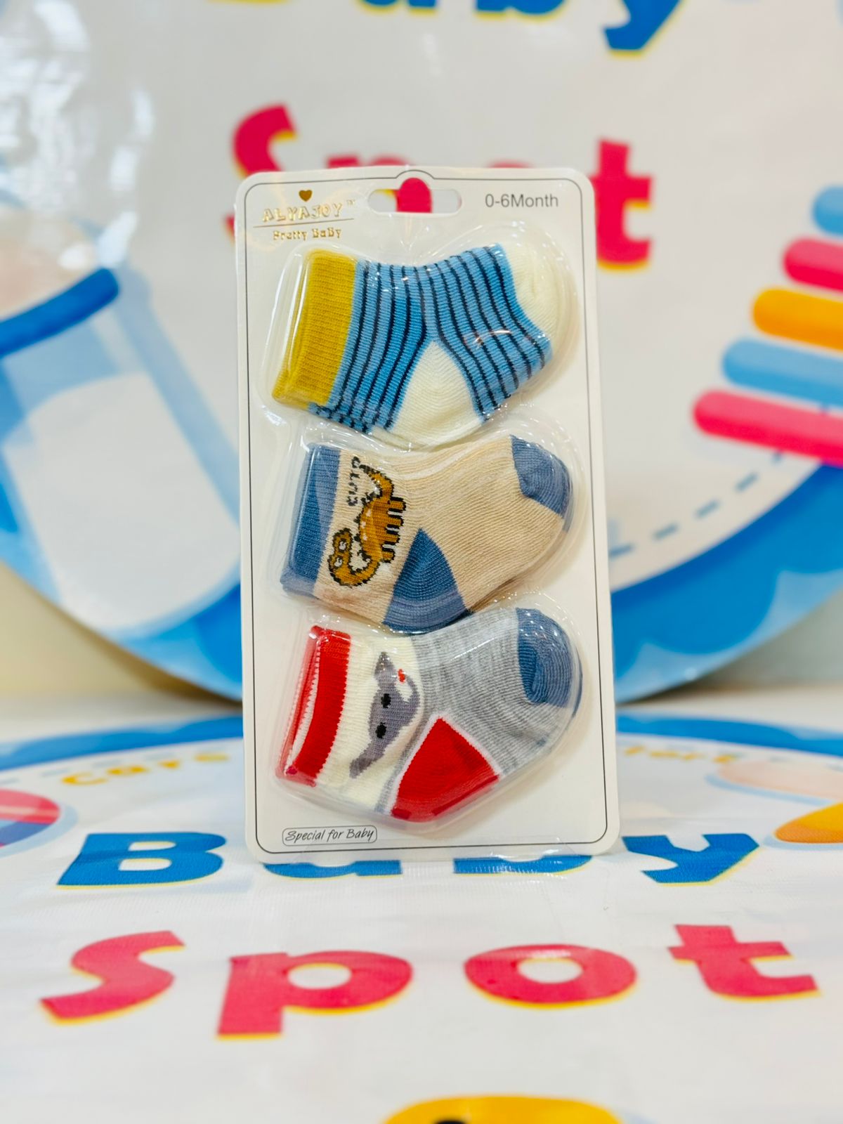 Capture your baby's cuteness with our imported quality baby socks set! Perfect for tiny feet, these socks are designed for babies aged 0-9 months. Soft, comfortable, and stylish, they come in a set of 3 vibrant colors. Keep your little one's feet warm and cozy!
🧦 Set of 3 imported quality baby socks
👶 Fits 0-9 months
✨ Soft, comfortable, and stylish