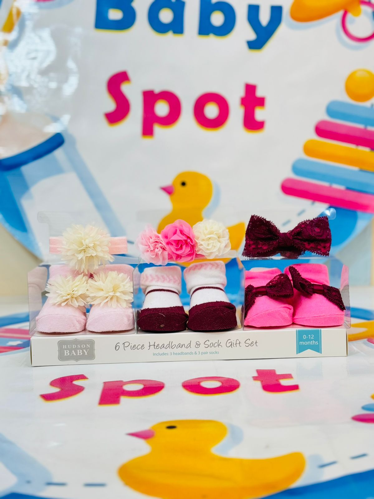 š Premium Range Baby Girls Accessories Pack š
What's Inside:
š¶ Pack of 6 Accessories ā Includes 3 cute baby booties and 3 stylish hairbands.
š Size: Perfect for 0-9 months ā Fits your little princess comfortably.
⨠Premium Quality & Elegant Designs ā Made to enhance every outfit.
š Perfect Gift Set ā Ideal for birthdays, baby showers, or daily wear.
Order Details:
š° Price: 1850 Rs.
š Delivery Time: 2-5 days.
š How to Order:
WhatsApp: 03117399001
DM us
Visit: babyspotofficial.pk