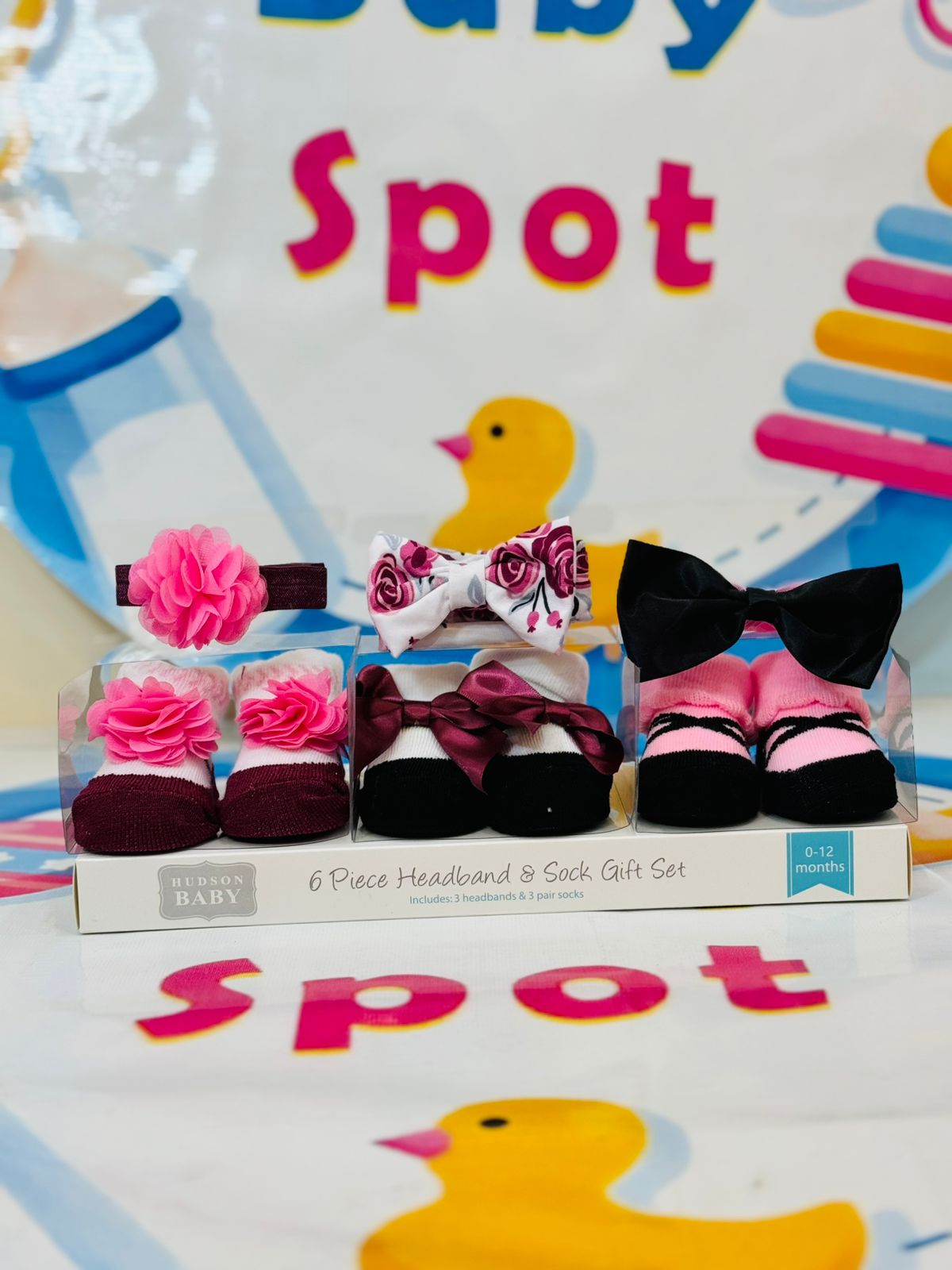 š Premium Range Baby Girls Accessories Pack š
What's Inside:
š¶ Pack of 6 Accessories ā Includes 3 cute baby booties and 3 stylish hairbands.
š Size: Perfect for 0-9 months ā Fits your little princess comfortably.
⨠Premium Quality & Elegant Designs ā Made to enhance every outfit.
š Perfect Gift Set ā Ideal for birthdays, baby showers, or daily wear.
Order Details:
š° Price: 1850 Rs.
š Delivery Time: 2-5 days.
š How to Order:
WhatsApp: 03117399001
DM us
Visit: babyspotofficial.pk