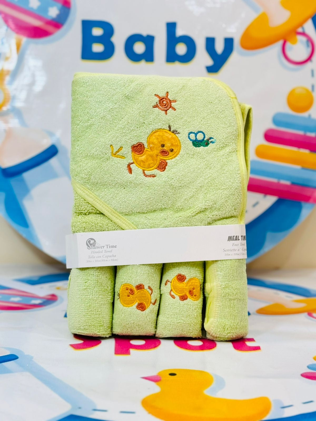 ✨ Keep your little ones comfy and dry with our premium range baby towel set! This set includes 1 soft bath towel and 4 washcloths/facetowels for everyday use. Available in 5 beautiful colors, it's a must-have for your baby's essentials.
Features:
🛁 Complete Set: Includes 1 bath towel and 4 soft, absorbent washcloths.
🌈 5 Beautiful Colors: Perfect for matching with your baby’s essentials.
💎 Premium Quality: Made with baby-friendly, super soft, and highly absorbent fabric.
🌟 Multi-Purpose Use: Ideal