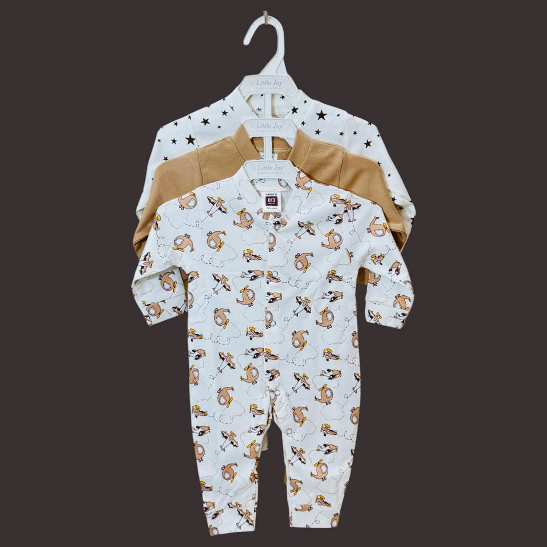 Baby Pack of 3 Sleep Suit Rompers Collection
👶 Perfect Comfort for Your Baby's Sleep!
👗 Set Includes: 3 sleep suit rompers
🎨 Variety of Beautiful Colors and Prints to keep your baby looking adorable
🌟 Made from 100% soft cotton, ensuring maximum comfort and warmth
🛡️ Nickel-free poppers for easy wear and diaper changes
✨ Integral scratch mitts on sizes up to 6-9 months
💤 Ideal for day and night use, offering cozy sleepwear
Shop now at www.babyspotofficial.pk
#SleepSuitCollection #BabyRompers
