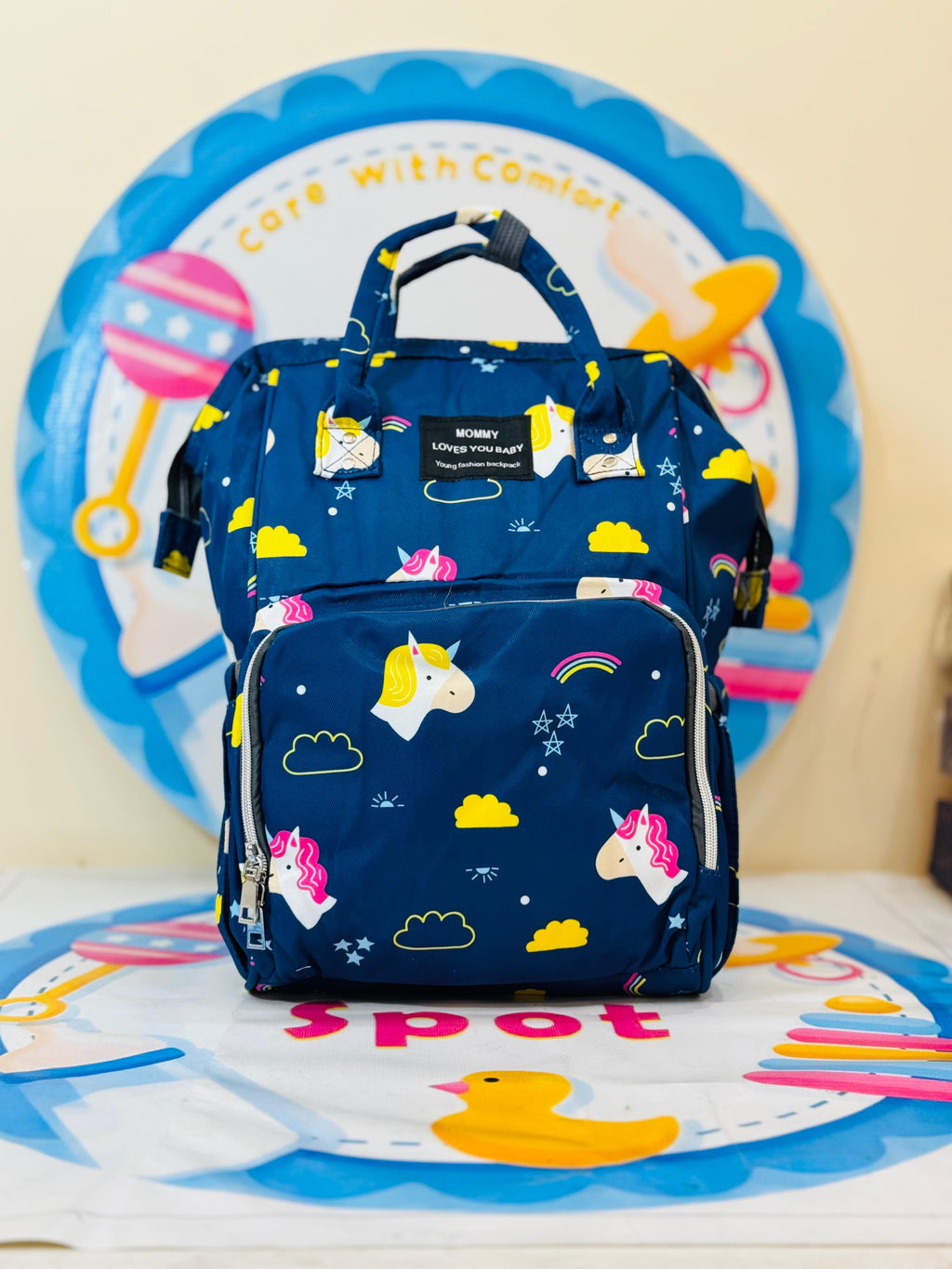 babyspotofficial.pk👜 Baby Imported Waterproof Diaper Bags Collection 👜
Stylish and waterproof diaper bags for on-the-go parents
Crafted with premium quality materials for durability and style
Spacious compartments to hold all baby essentials comfortably
Easy to clean and designed for daily use
Available at an affordable price: 3450 Rs
Delivery time: 2-5 days
Order now at babyspotofficial.pk and make outings hassle-free!
#DiaperBag #BabyEssentials #NewbornNeeds #PremiumQuality #WaterproofDiaperBag