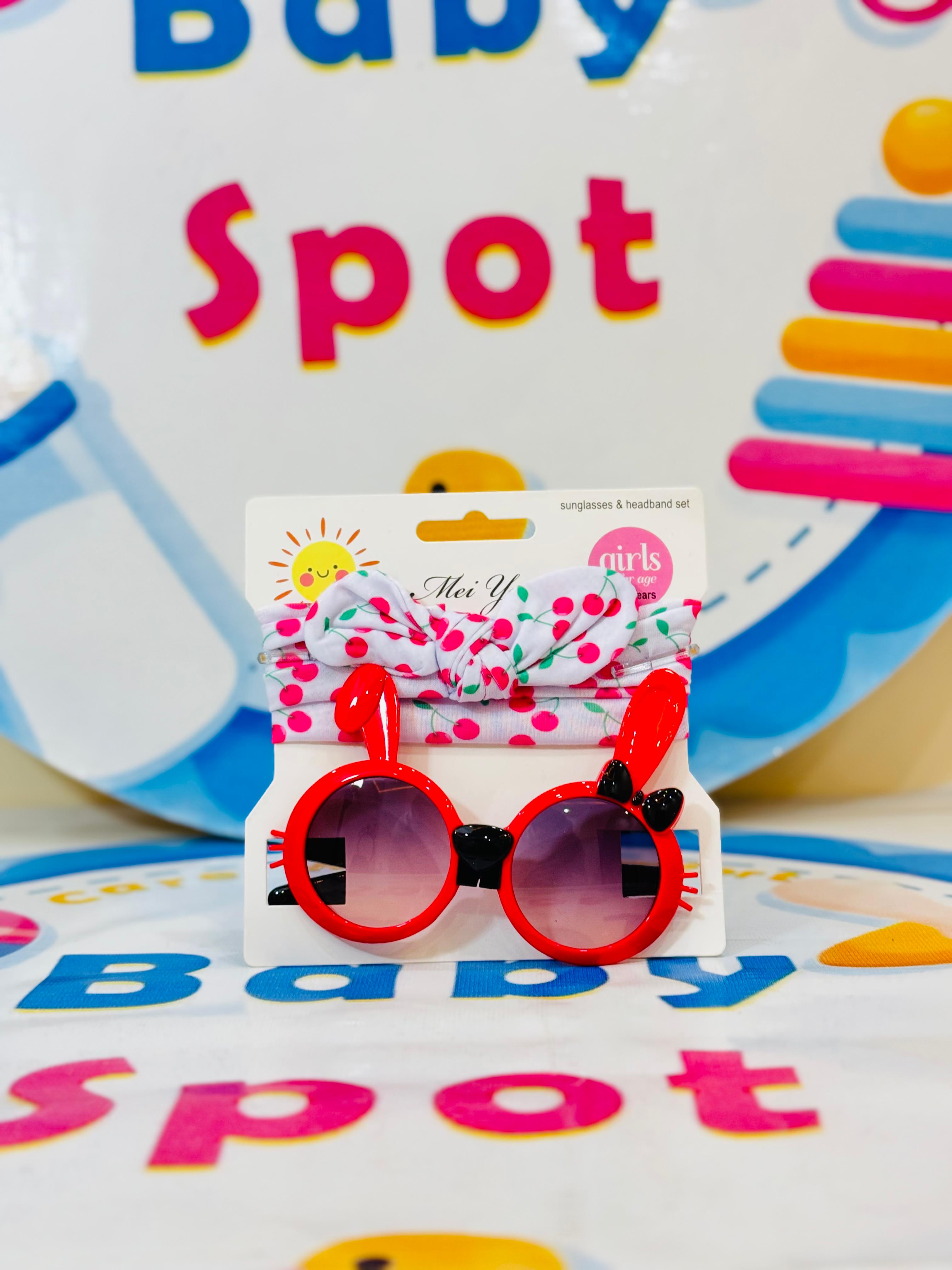 Branded Premium Range Baby Hair Band with Glasses Combo for Baby Girls
Product Features:
π Stylish Combo: Adorable hairband paired with matching glasses for a chic look.
π Premium Quality: Made with soft, durable materials for all-day comfort.
π Adjustable Size: Perfect fit for baby girls up to 5 years old.
π Trendy Designs: Available in beautiful colors and styles to match any outfit.
π Perfect for Every Occasion: Ideal for parties, outings, and photoshoots.
Delivery Information:
π Delivery T