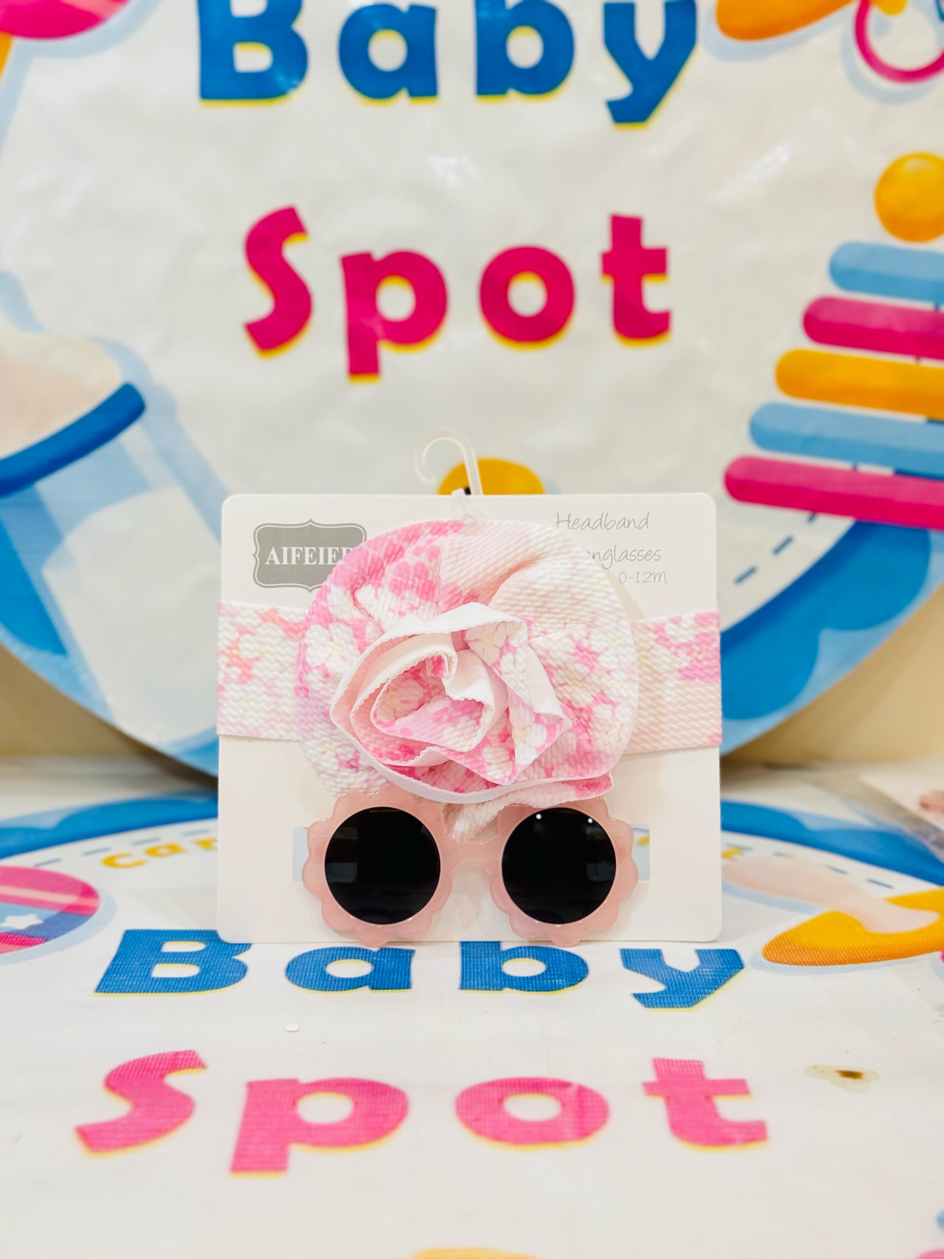 Branded Premium Range Baby Hair Band with Glasses Combo for Baby Girls
Product Features:
š Stylish Combo: Adorable hairband paired with matching glasses for a chic look.
š Premium Quality: Made with soft, durable materials for all-day comfort.
š Adjustable Size: Perfect fit for baby girls up to 5 years old.
š Trendy Designs: Available in beautiful colors and styles to match any outfit.
š Perfect for Every Occasion: Ideal for parties, outings, and photoshoots.
Delivery Information:
š Delivery T