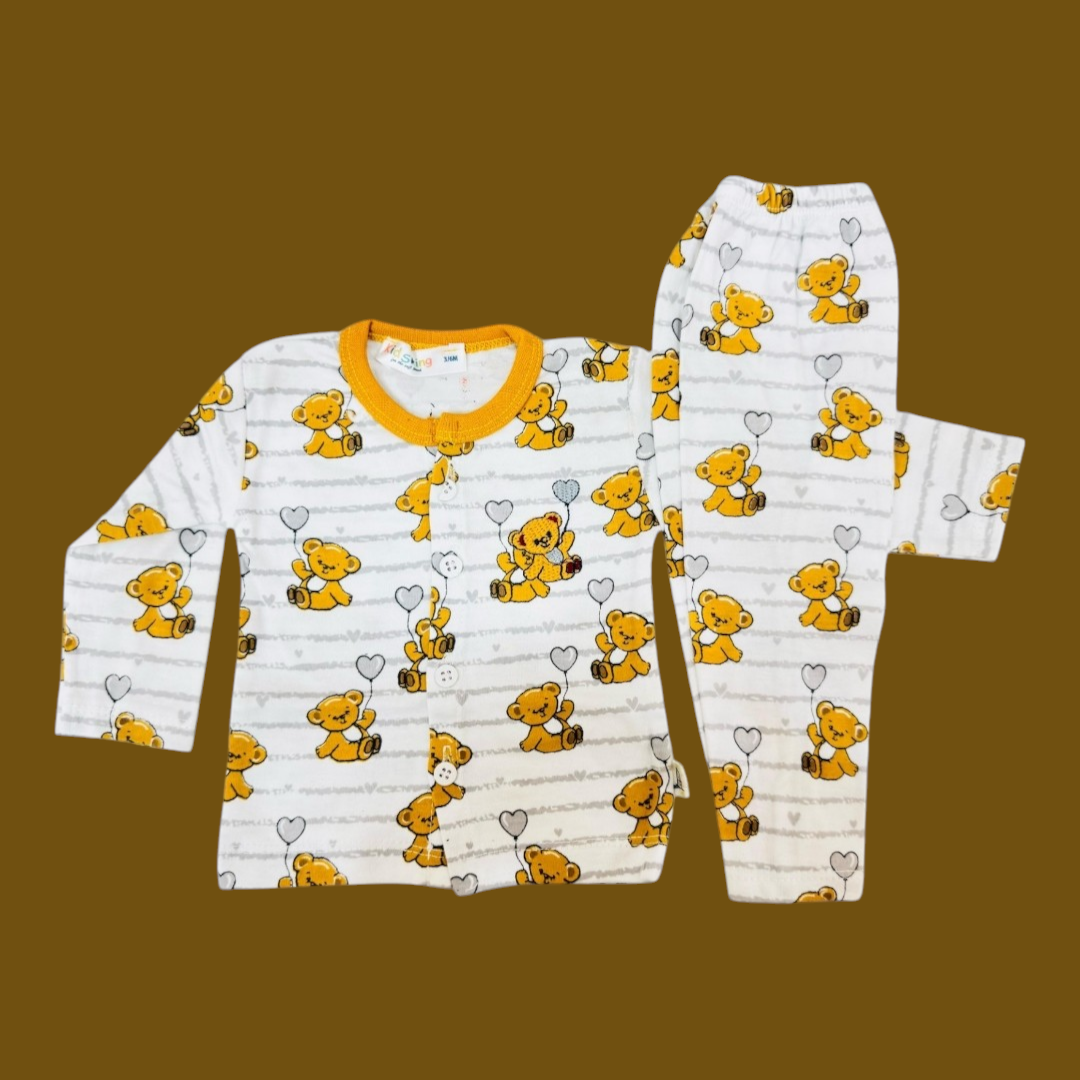 πΆ Premium Baby Pajama Suit β Elegant White Collection!
Wrap your newborn in style and comfort with our premium range baby pajama suit with cap. Soft, cozy, and oh-so-cute β perfect for your little angel!
Product Details:
πΈ Color: Classic White β Pure and elegant look.
πΈ Complete Set β Includes matching pajama suit for a coordinated style.
πΈ Soft & Gentle Fabric β Designed to be delicate on your babyβs sensitive skin.
πΈ Comfortable Fit β Perfect for all-day wear, ensuring your baby feels snug and