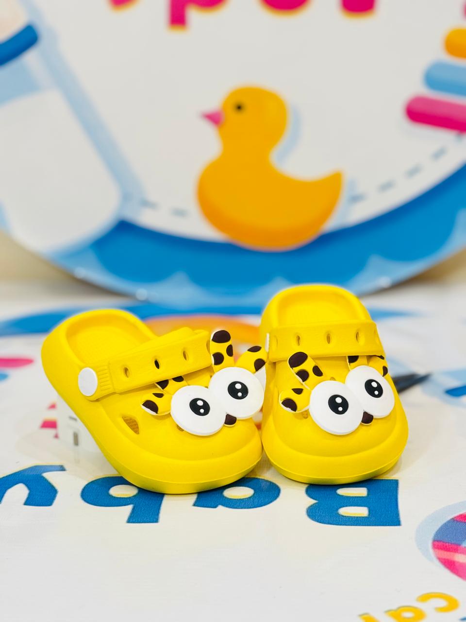 š Original Imported Baby Crocs Shoes Collection Update š
High-quality imported crocs for your little one's comfort
Available in a variety of designs and colors for every style
Quality guaranteed for durability and soft comfort
Sizes available: 9 months to 3 years
Perfect for casual wear, outings, and playtime!
š Order now and get delivery within 2-5 days!
Find the best for your baby at babyspotofficial.pk š¼