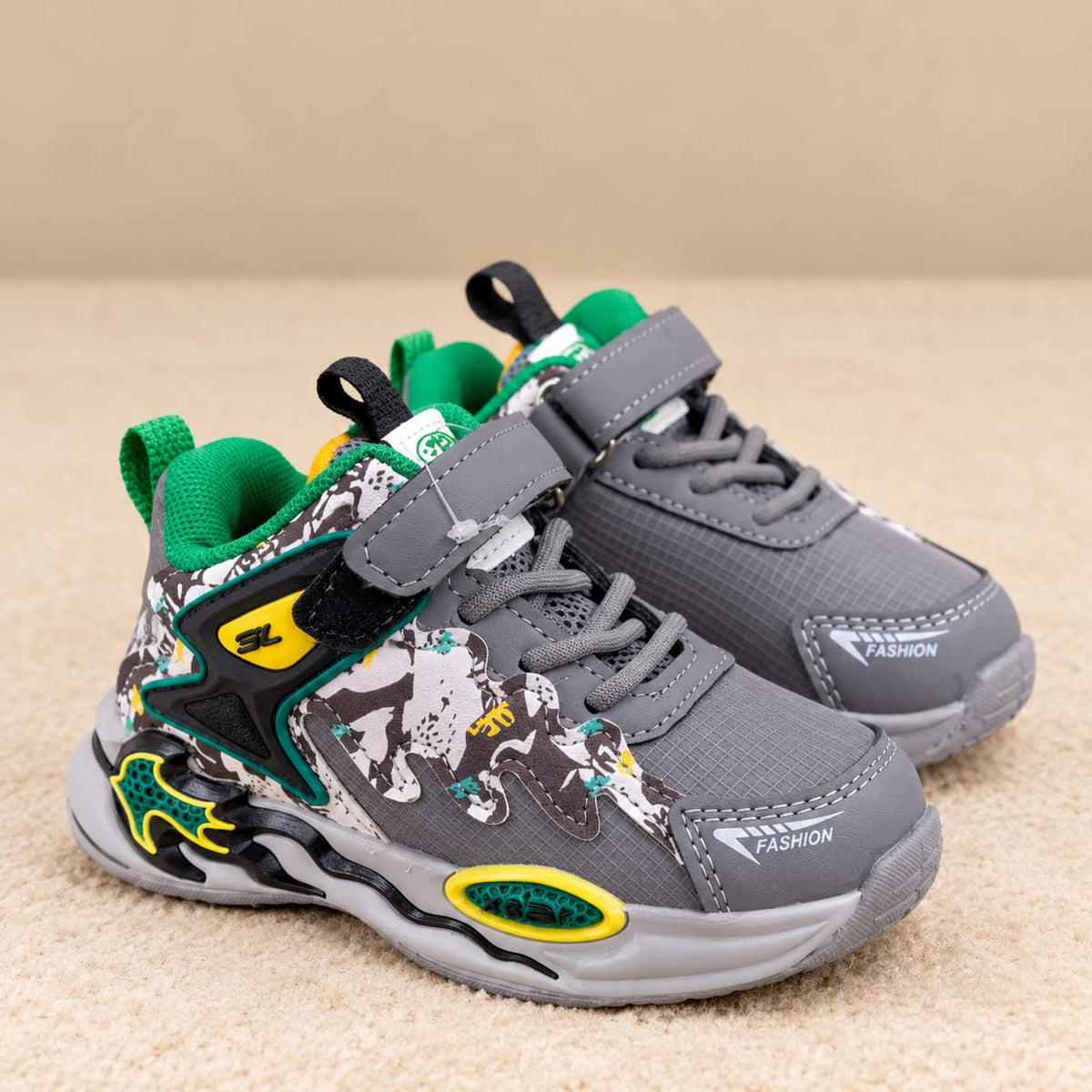 kids footwear, childrens sneakers, kids trainers, junior sneakers, little kids shoes, preschool shoes, school sneakers, everyday kids footwear, casual sneakers, sporty sneakers, athletic sneakers, walking shoes kids, play shoes kids, outdoor kids shoes, active kids shoes, comfortable sneakers, soft sole shoes, flexible kids shoes, cushioned sneakers, supportive kids shoes, durable sneakers, sturdy kids shoes, easy wear shoes, easy closure sneakers, hook and loop shoes, strap sneakers, velcro shoes kids, lac