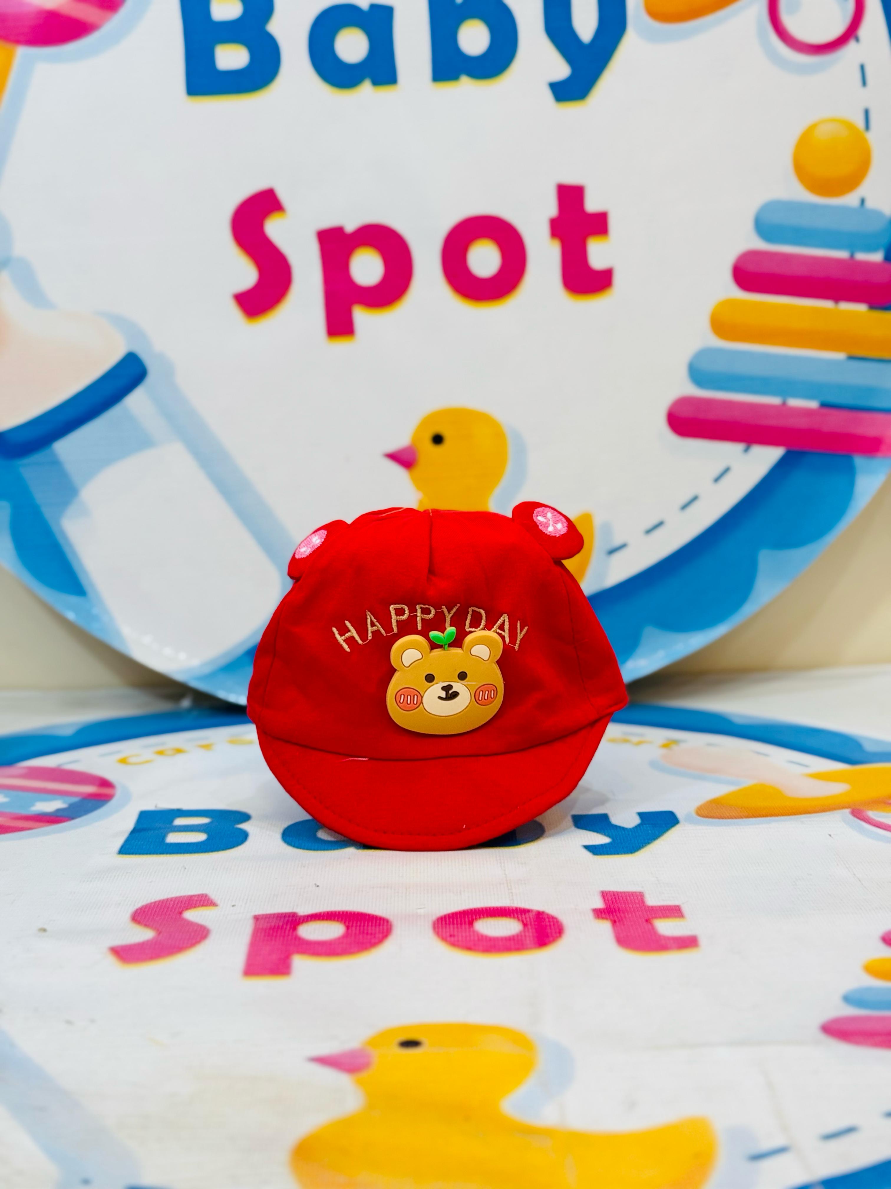 👶 Baby P-Cap Style Cotton Caps – Summer Essentials! ☀️
🔸 Trendy P-Cap Design – Stylish and practical caps to keep your baby cool and fashionable this summer.
🔸 Soft Cotton Material – Made with breathable, lightweight cotton, ensuring comfort for your baby's delicate skin.
🔸 Vibrant Color Options – Available in 4-5 beautiful colors to match any outfit.
🔸 Ideal Size – Perfect fit for babies aged 0-6 months, ensuring both comfort and style.
🔸 Sun Protection – Shields your baby's head from harsh sunl