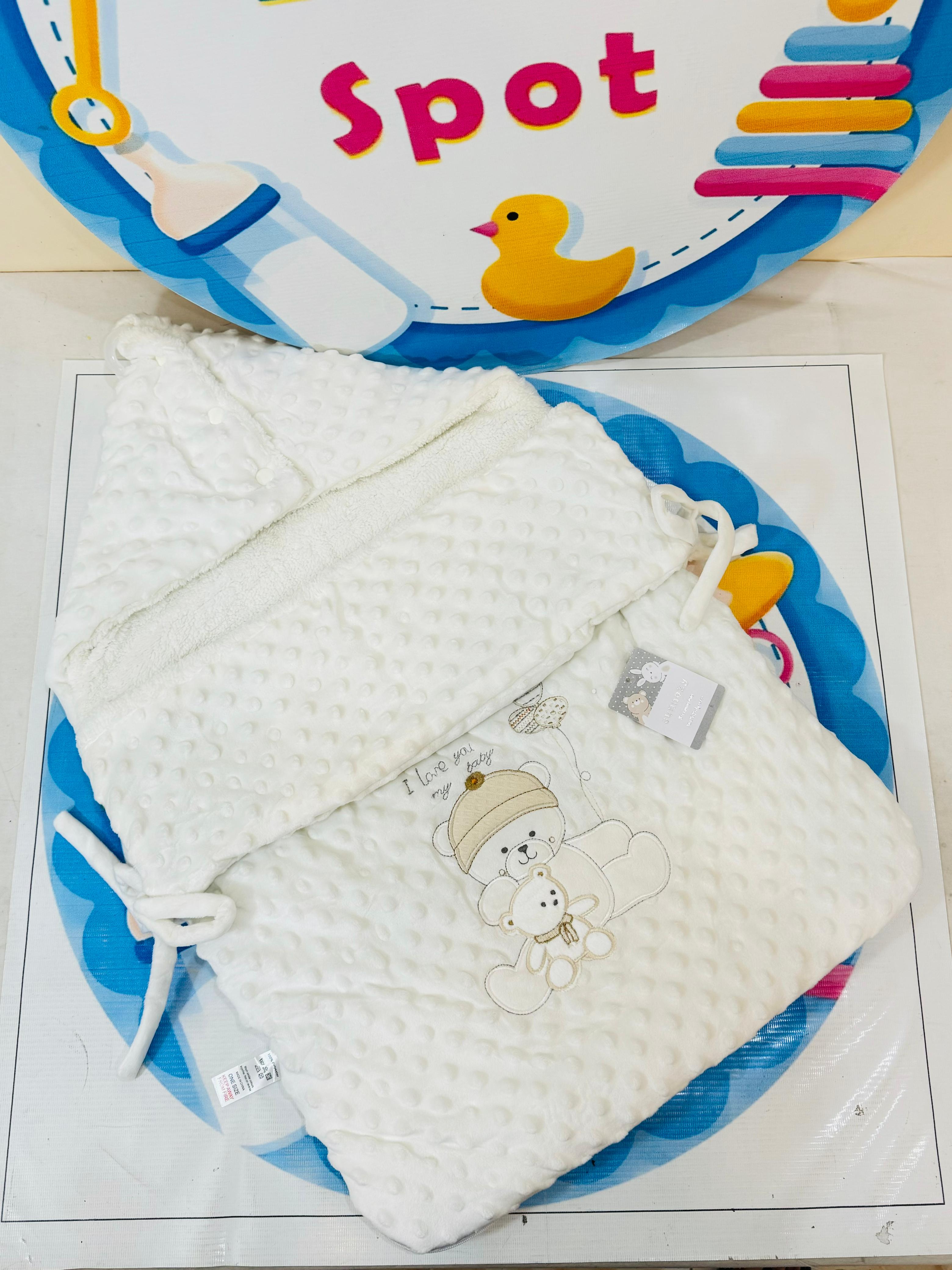 Premium Branded Baby Sleeping Bag/Carry Nest Collection
Product Features:
๐ Luxurious Comfort: Premium range baby sleeping bags/carry nests for a cozy and secure experience.
๐จ Beautiful Color Options: Available in elegant pink, blue, and white to match your babyโs style.
๐งต Soft & Durable Material: Made with high-quality fabric that ensures warmth and long-lasting use.
๐๏ธ Perfect for Swaddling: Keeps your baby snug and comfortable during naps or outings.
๐ Ideal Gift: A thoughtful present for newb