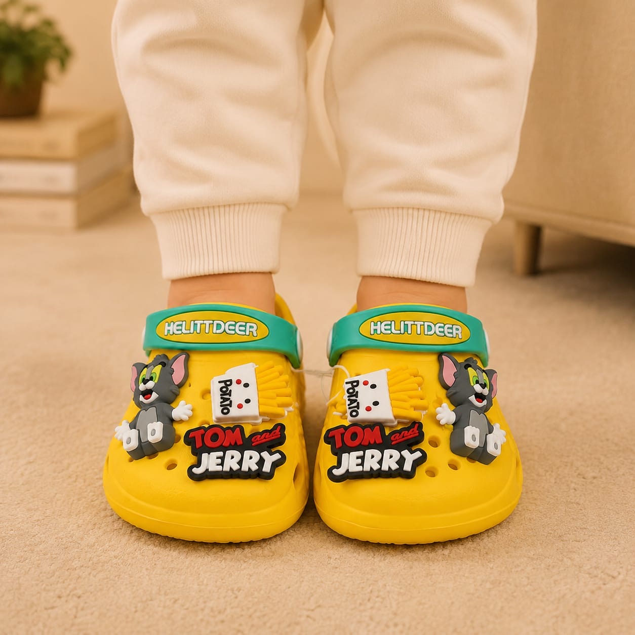 Imported Boys’ Cartoon Crocs-Style Clogs – Lightweight Slip-On Sandals (yellow)