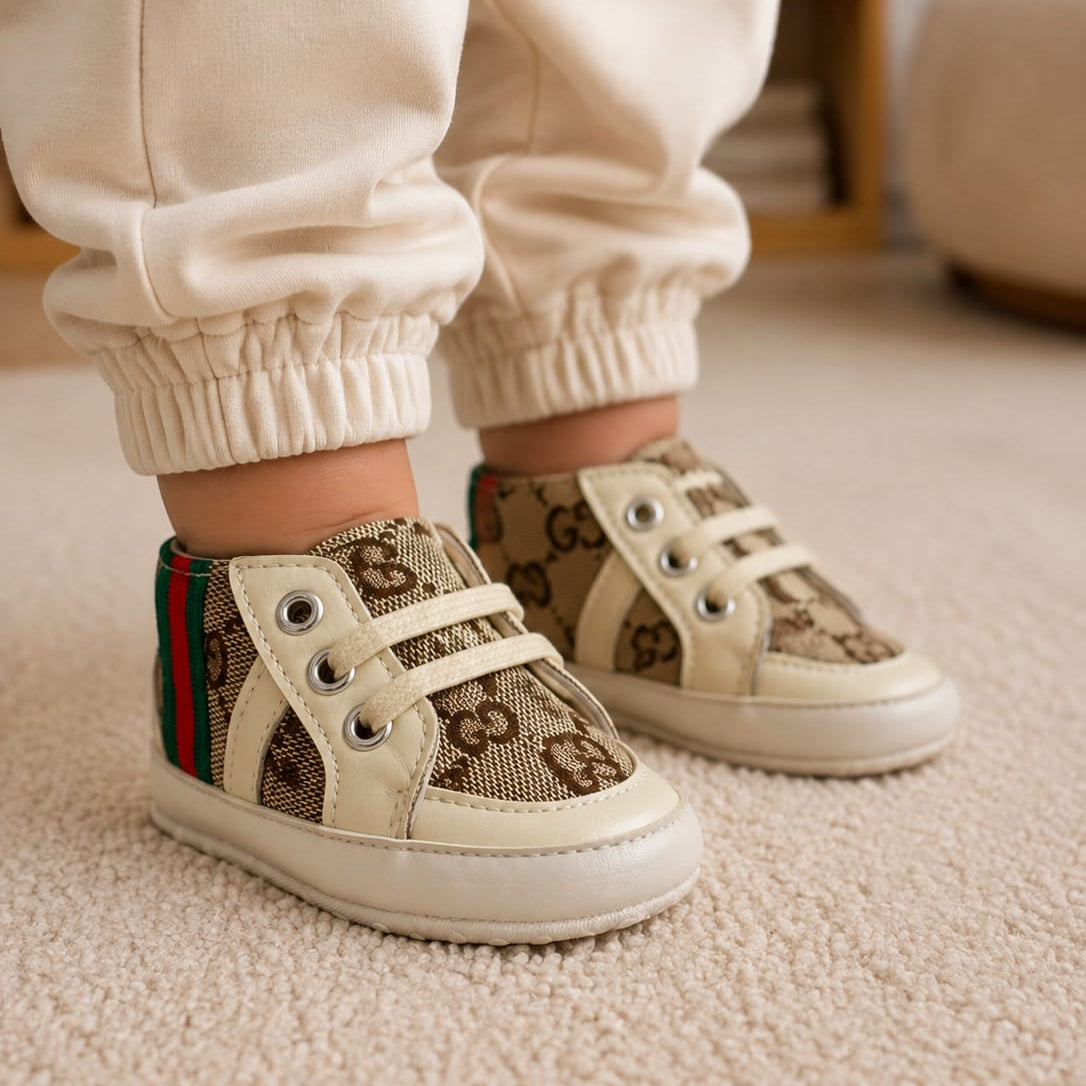 baby shoes, infant shoes, newborn shoes, baby sneakers, infant sneakers, pre walker shoes, prewalker shoes, first walking shoes, first step shoes, baby footwear, infant footwear, toddler shoes, baby boy shoes, baby girl shoes, unisex baby shoes, 0-3 months, 3-6 months, 6-9 months, 9-12 months, 0-12 months, soft sole baby shoes, lightweight baby shoes, comfortable baby shoes, casual baby shoes, velcro baby shoes, lace up baby shoes, black baby shoes, imported baby shoes, kids footwear, baby fashion