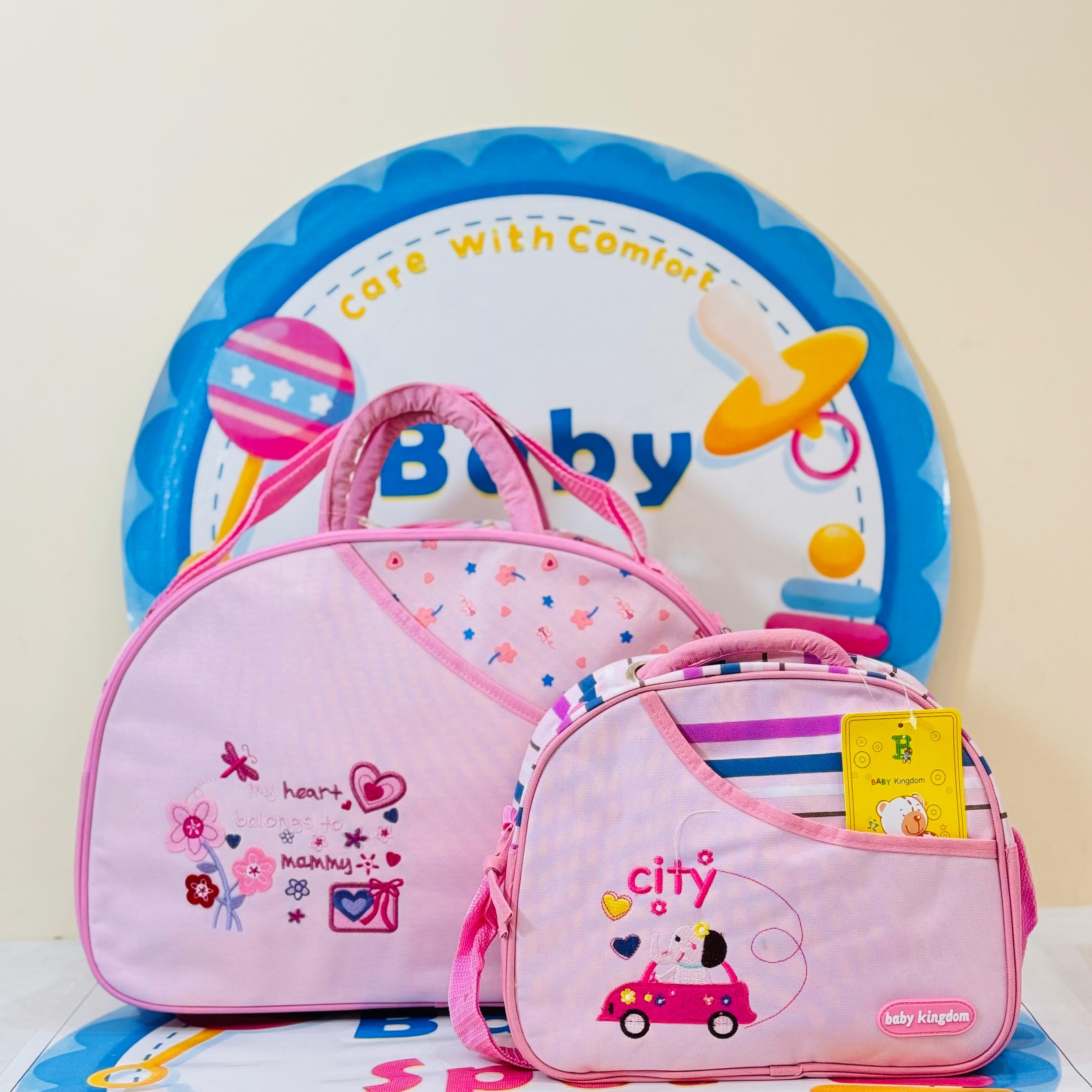 D-Shape Baby Bags / Mother Bags Set Collection

👜 Complete solution for every mom’s needs!

Set Includes:

🟢 1 Large D Bag: Spacious design for all baby essentials.

🟢 1 Small D Bag: Compact and perfect for quick trips.

🟢 1 Changing Sheet: Convenient for diaper changes anywhere.

Key Features:

🔥 Premium Quality: Made with durable and lightweight material.

💼 Stylish & Functional: Trendy D-shape with organized compartments.

✅ Easy to Clean: Perfect for everyday use and travel.

🎨 Multiple Color Opt
