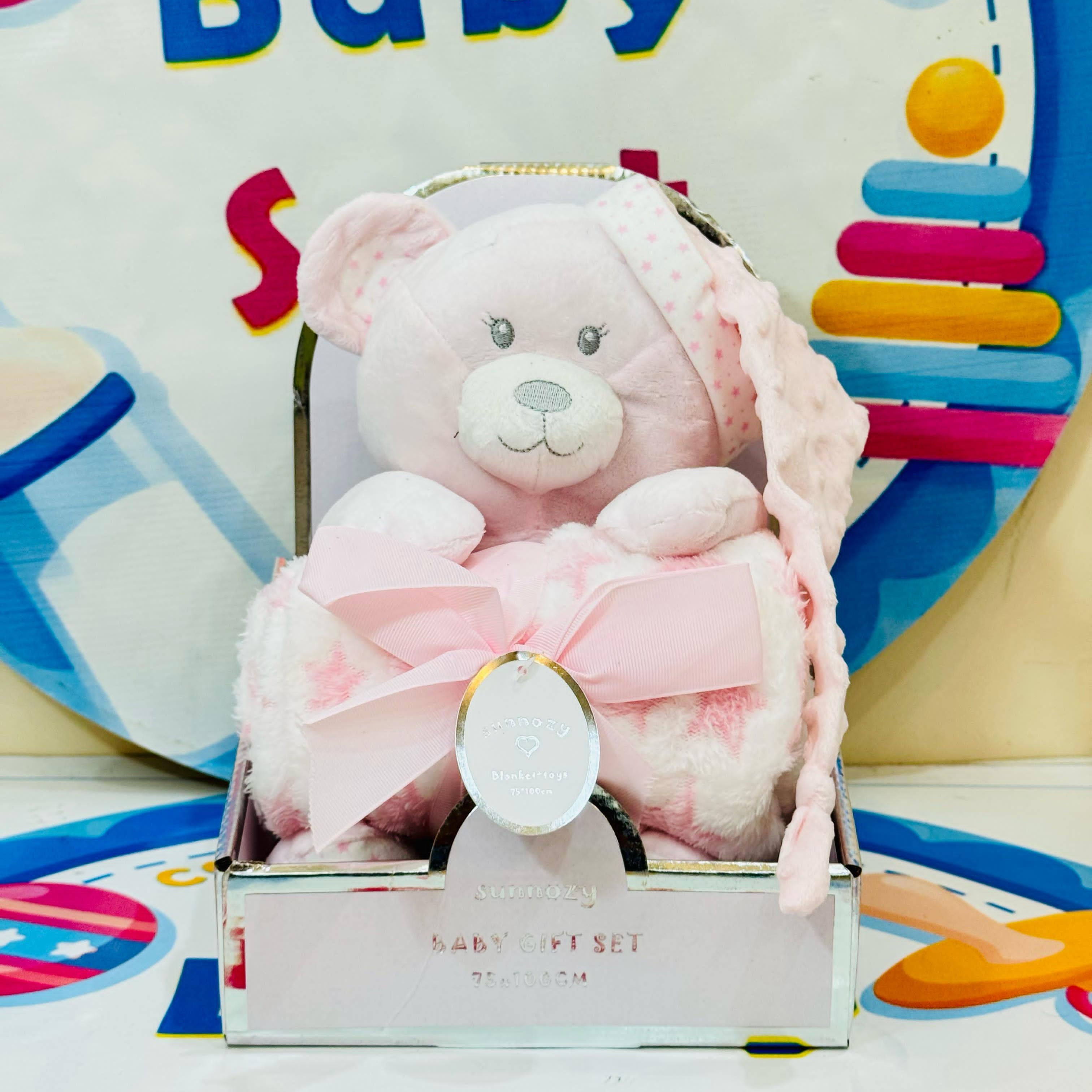 Sunnozy baby blanket with Toy P