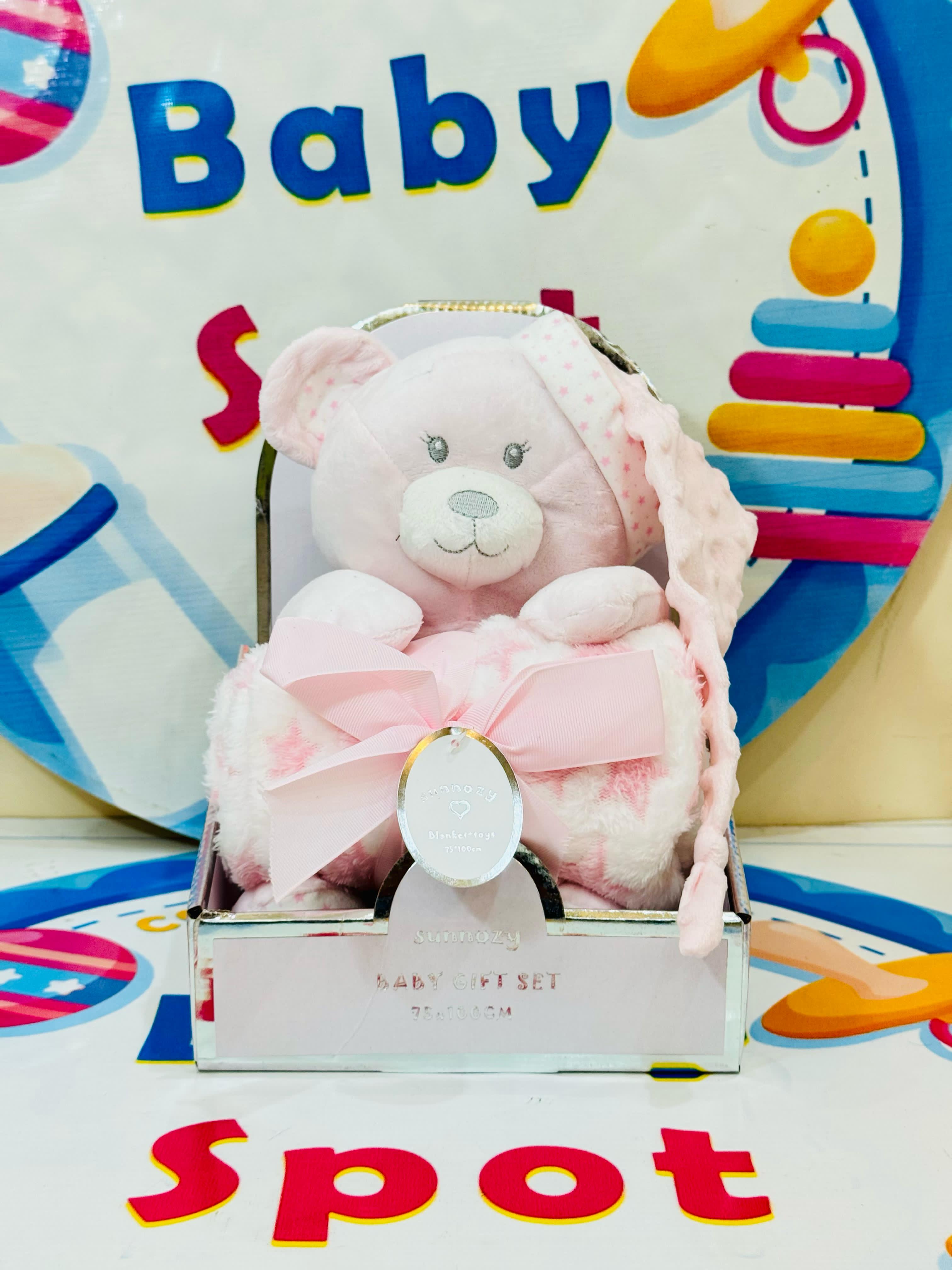 Sunnozy baby blanket with Toy P