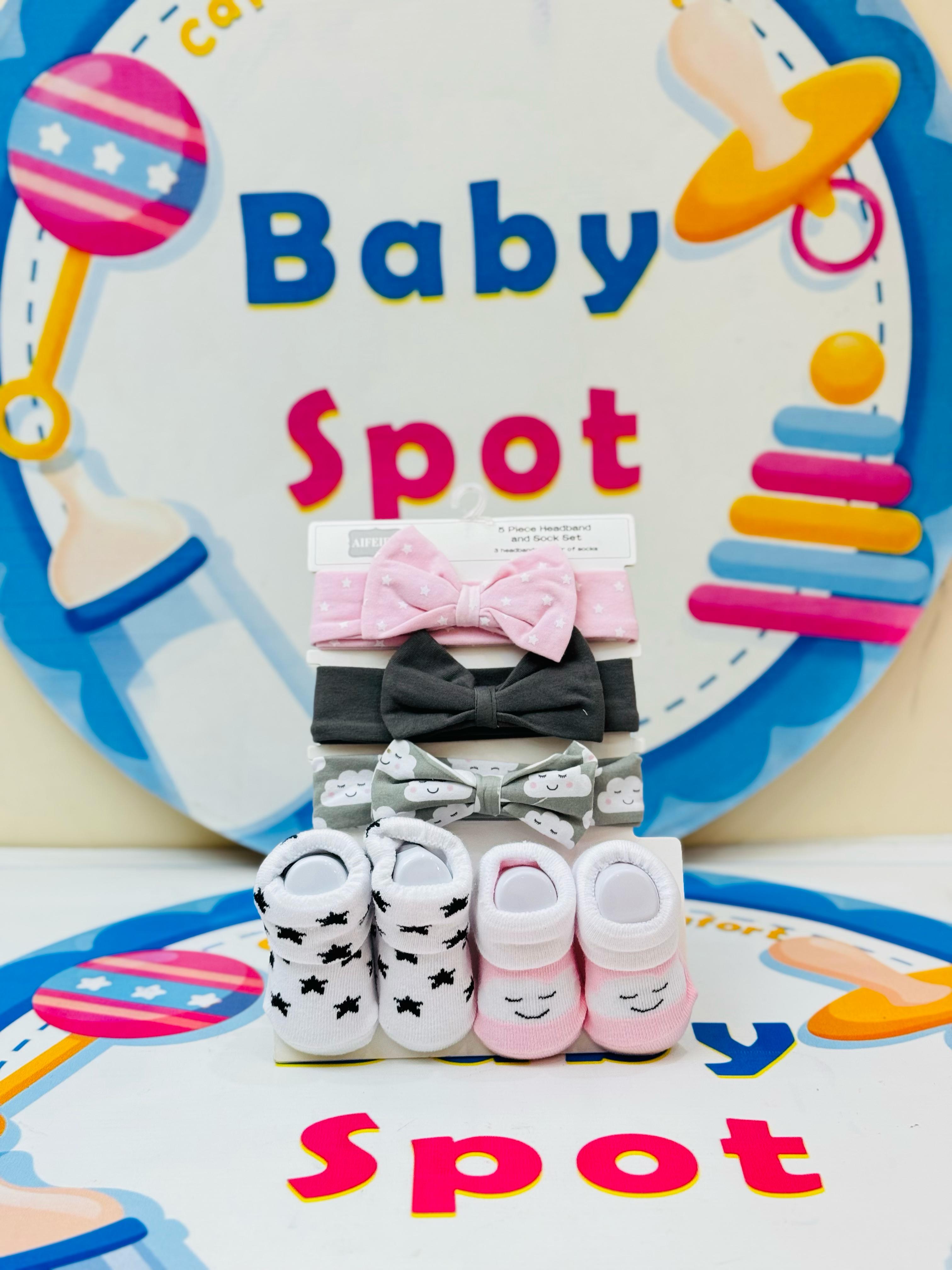 AIFEIER Girls Pack of 5 – Hair Bands + Socks Booties