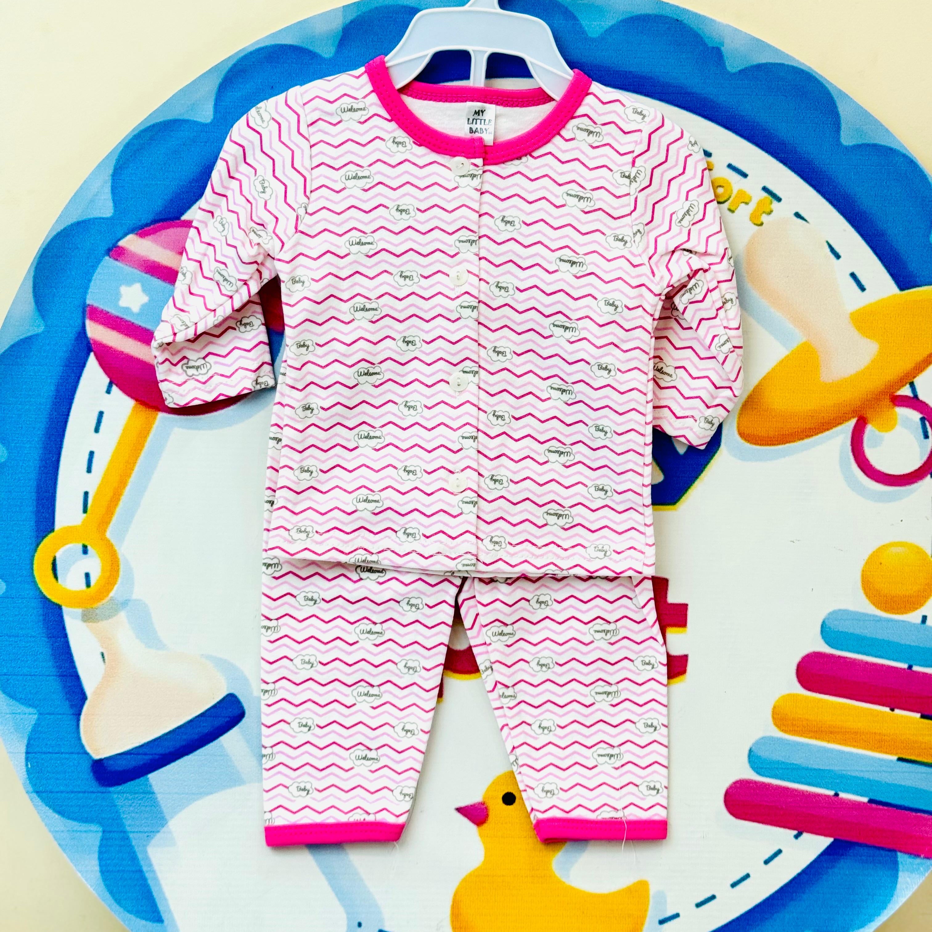  

Juniors® Baby Premium Cotton Pajama Suits – Soft, Safe & Stylish Sleepwear for Your Little One

Give your baby the comfort of trusted Thai quality with the Juniors® premium pajama suits collection – now available in Pakistan! Made from 100% soft cotton, these adorable pajama suits are ideal for newborns and infants, providing cozy nights and breathable comfort during the day.

🍼 Product Highlights:

✅ Original Juniors® Brand – Made in Thailand

✅ 100% Cotton Fabric – Breathable, ultra-soft & skin-friend