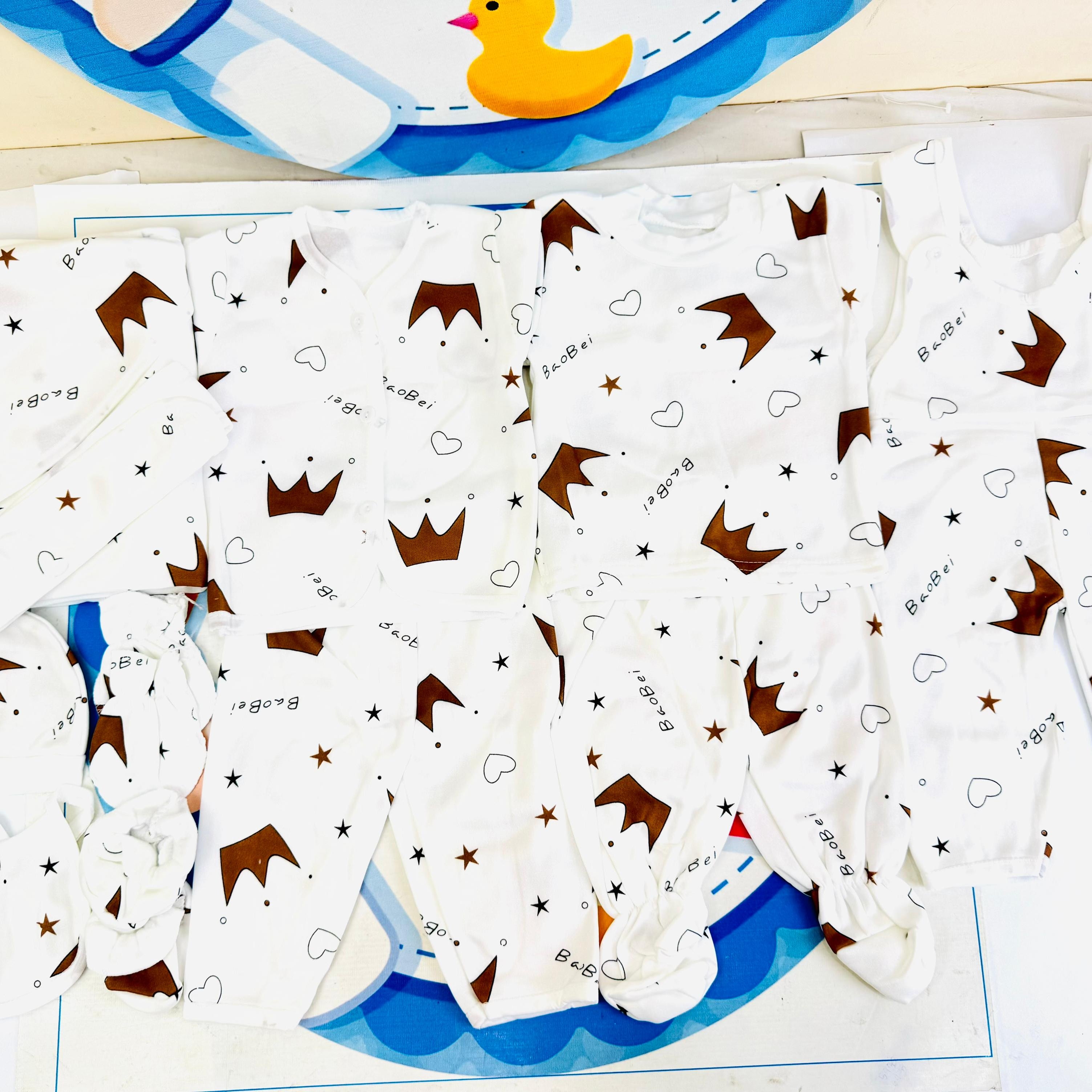 11 pcs baby winter starter set collection